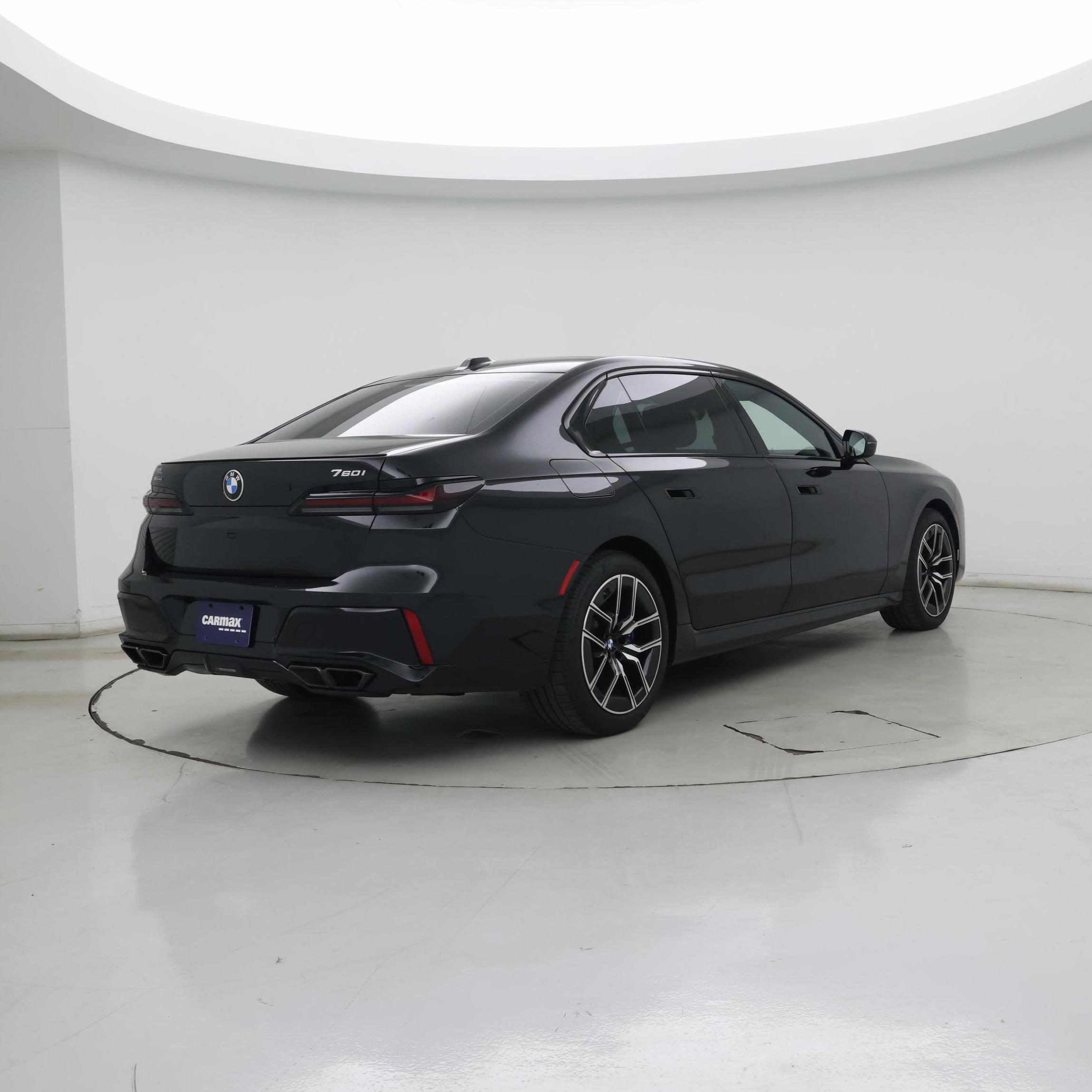 Thumbnail: 2023 BMW 7 Series - 8