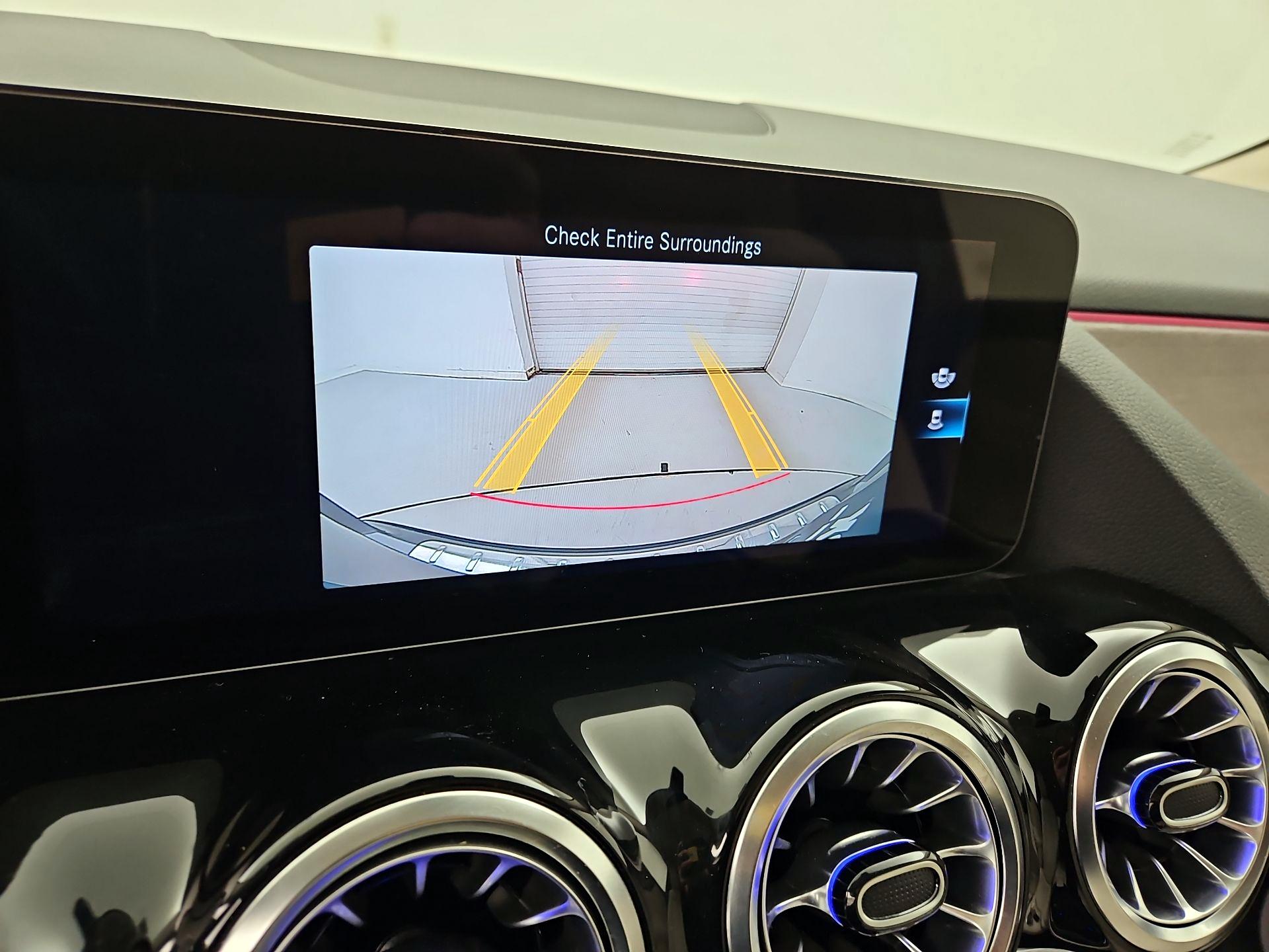 Thumbnail: 2023 Mercedes-Benz GLA - 14