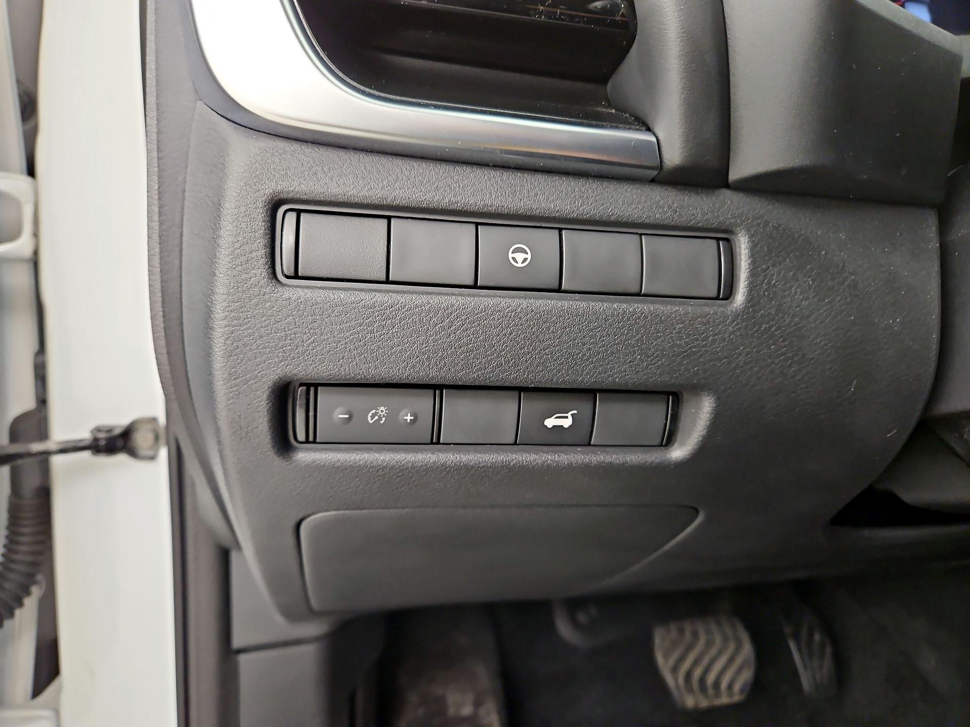 Thumbnail: 2023 Nissan Rogue - 13