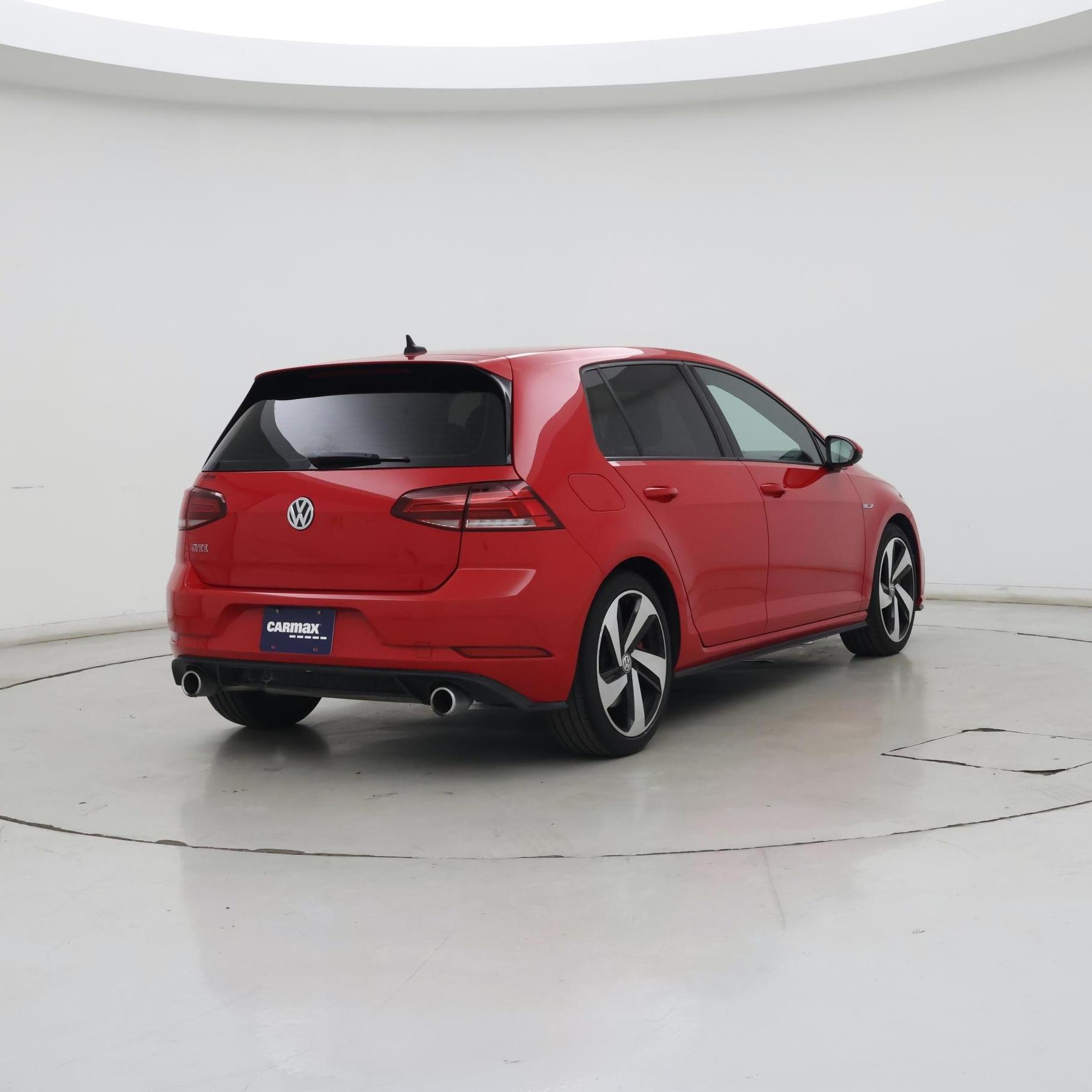 Thumbnail: 2020 Volkswagen Golf - 8