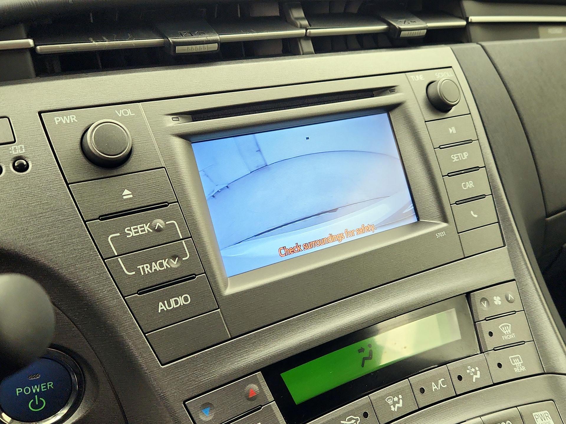 Thumbnail: 2015 Toyota Prius - 14