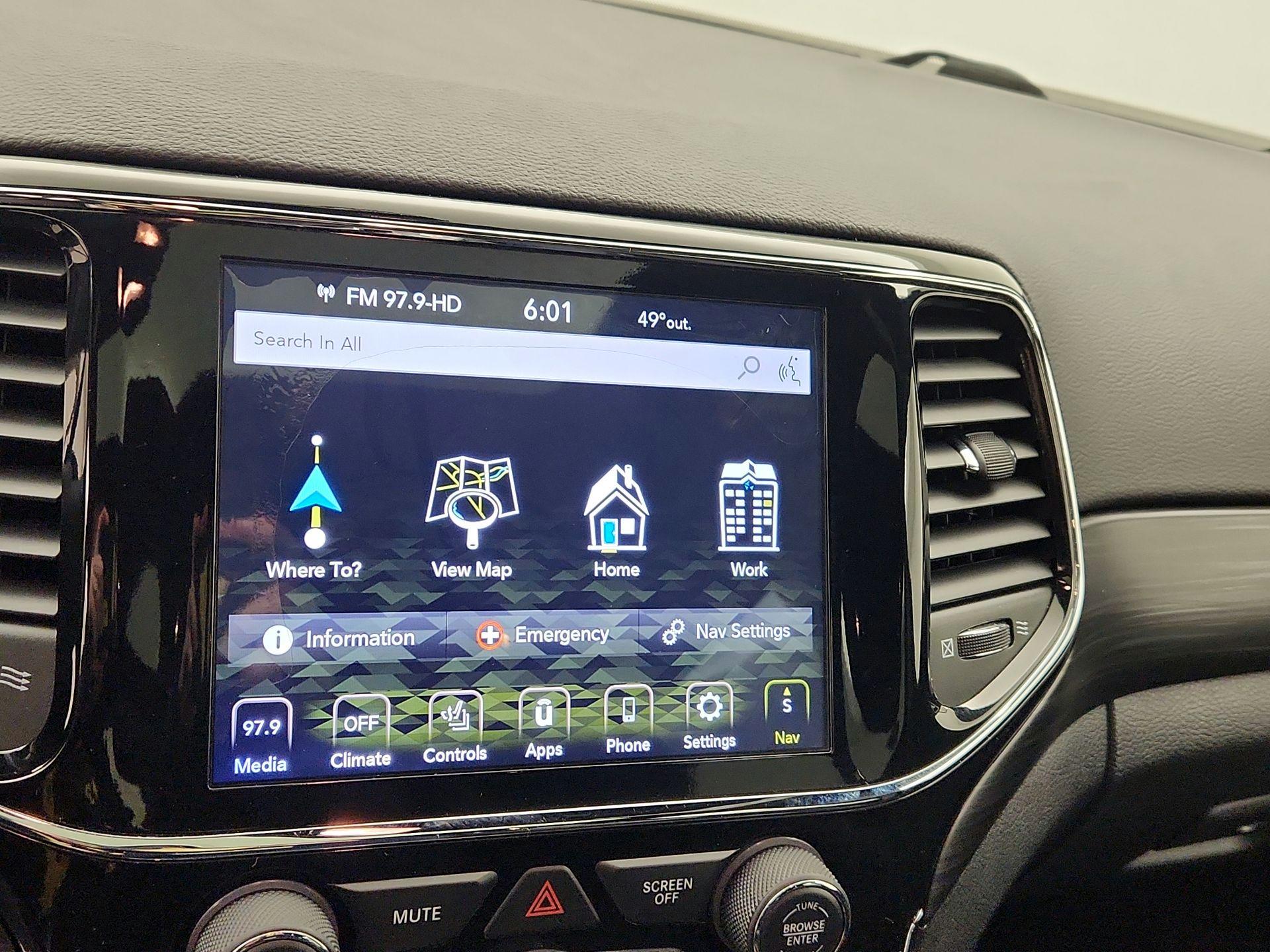 Thumbnail: 2020 Jeep Grand Cherokee - 14