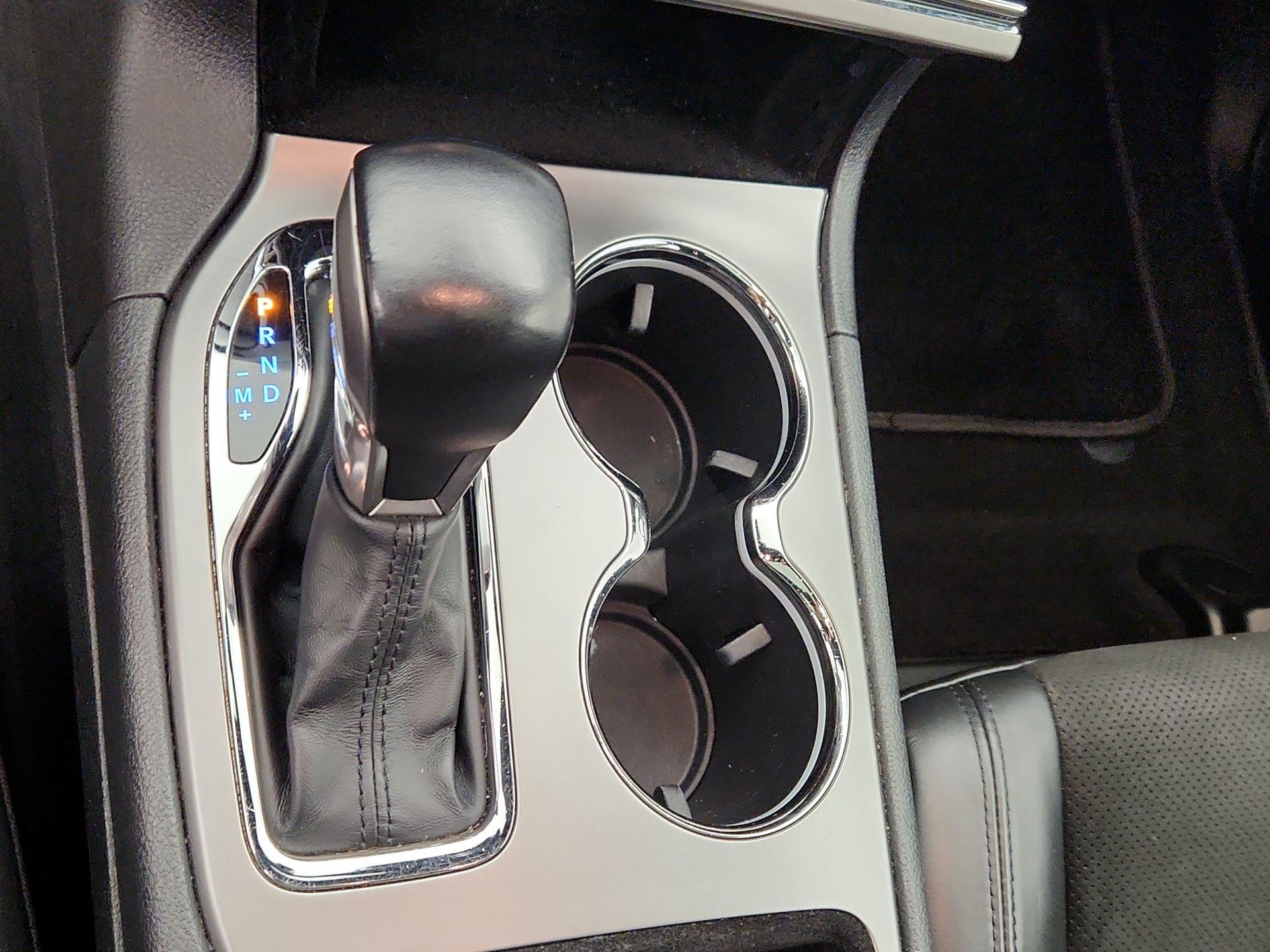 Thumbnail: 2020 Jeep Grand Cherokee - 18