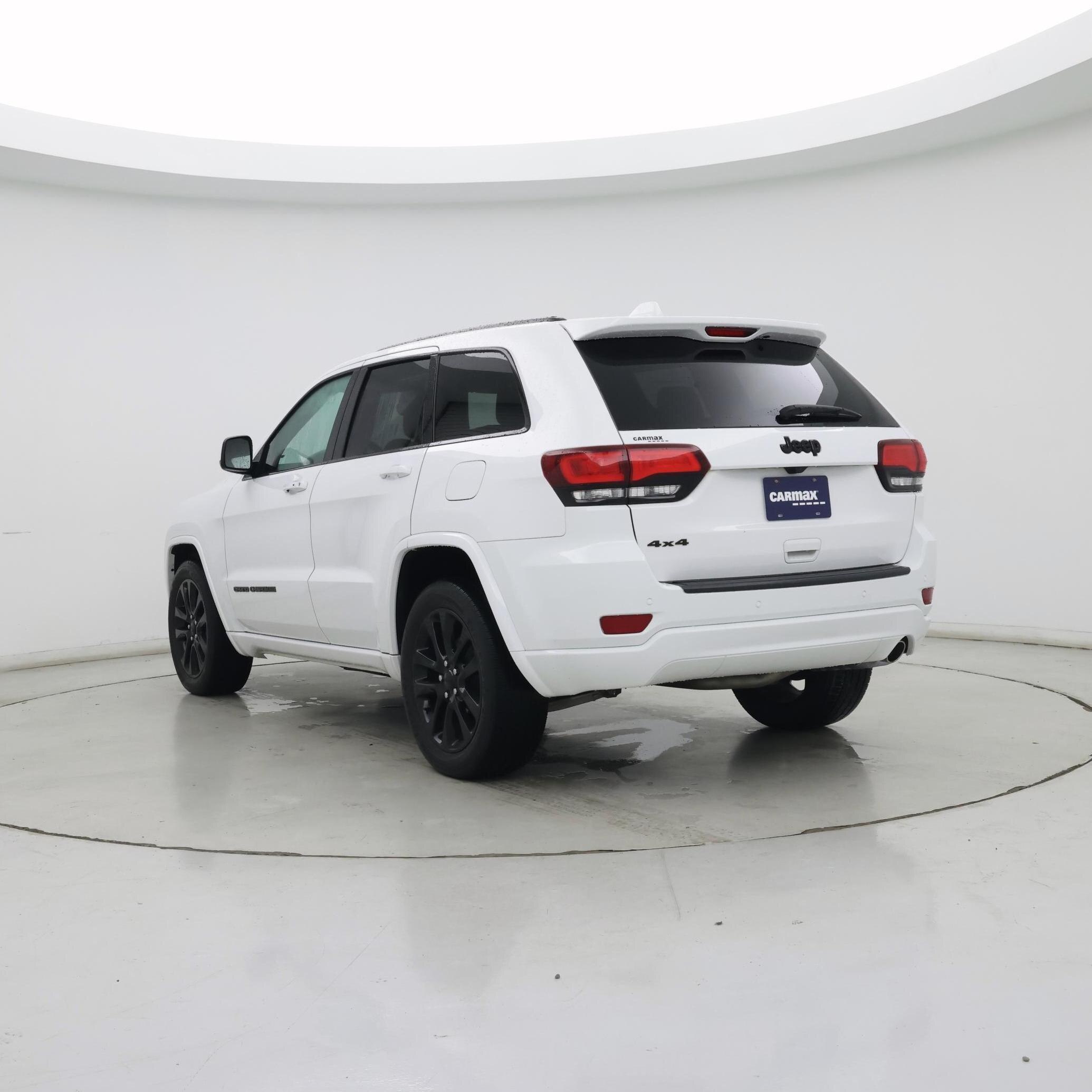 Thumbnail: 2020 Jeep Grand Cherokee - 2
