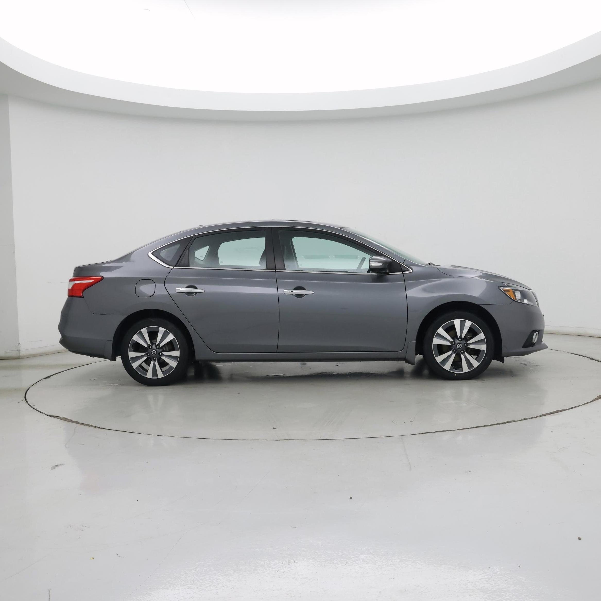 Thumbnail: 2019 Nissan Sentra - 7