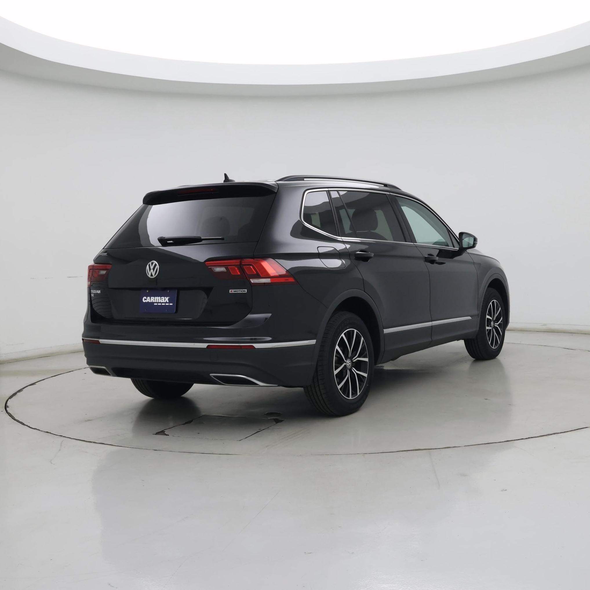 Thumbnail: 2021 Volkswagen Tiguan - 8