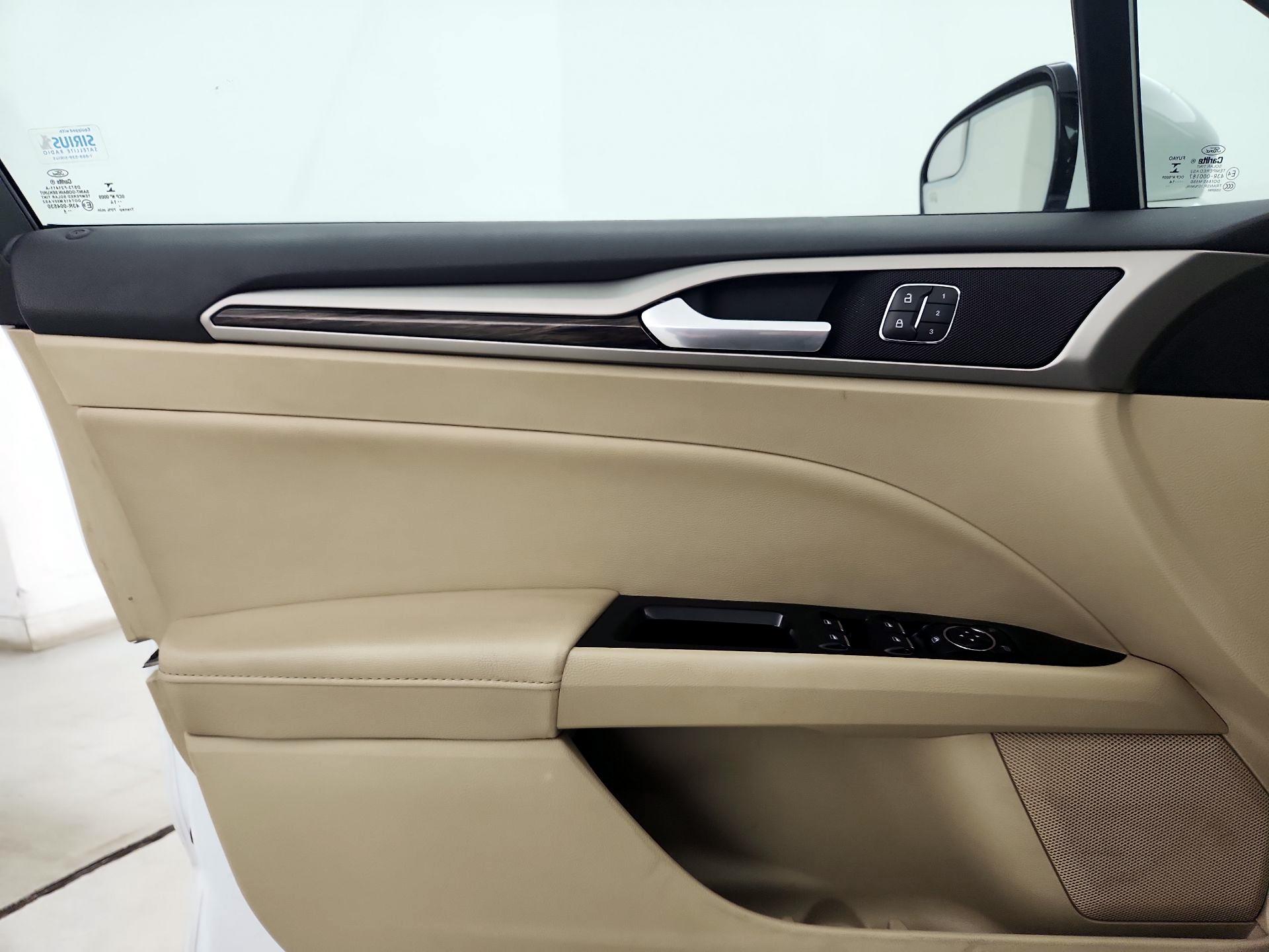 Thumbnail: 2014 Ford Fusion - 12