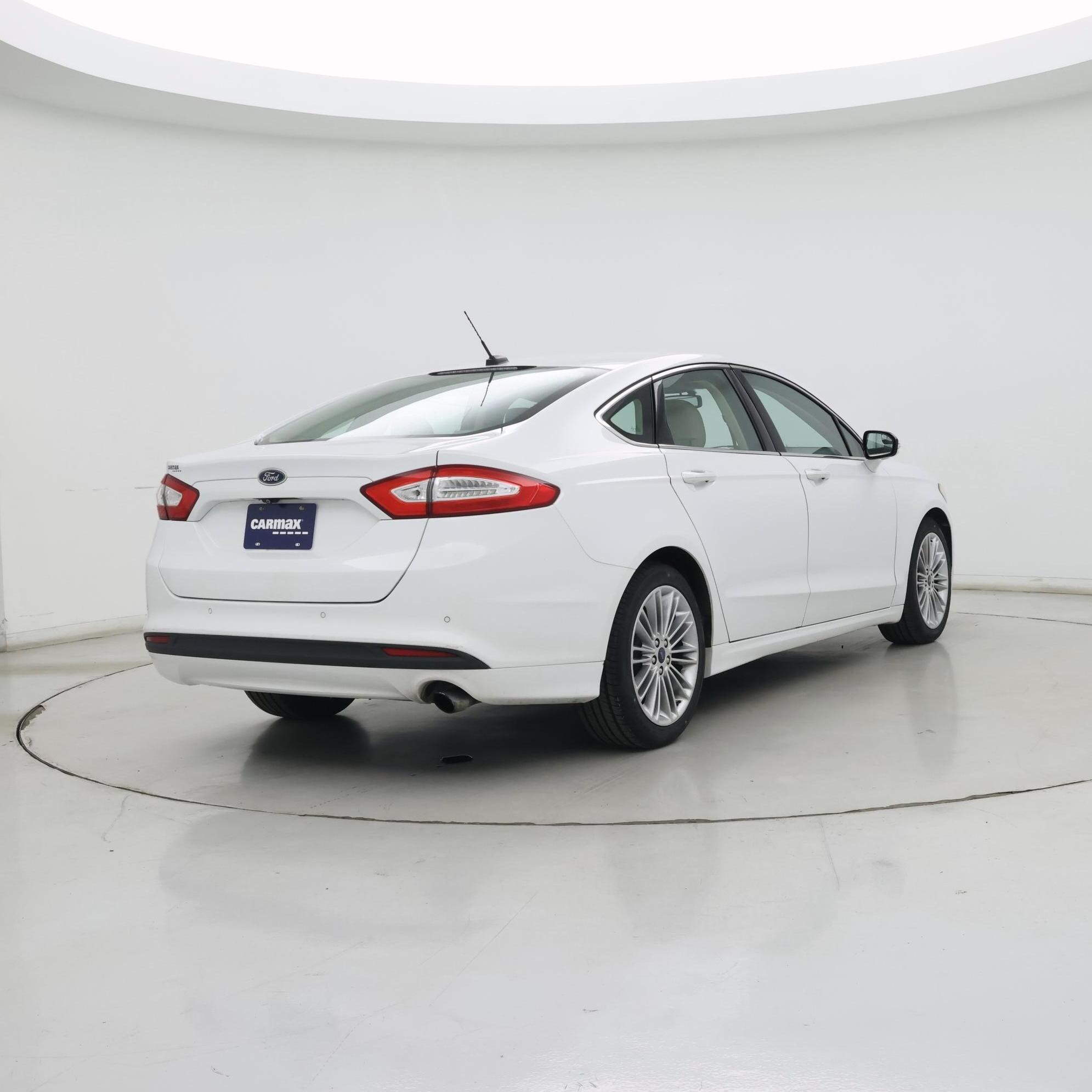 Thumbnail: 2014 Ford Fusion - 8