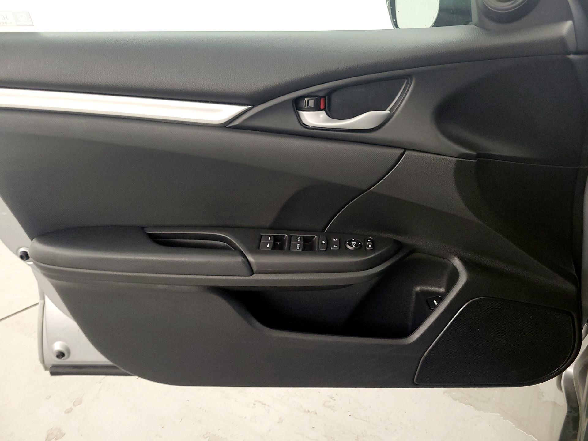 Thumbnail: 2020 Honda Civic - 12