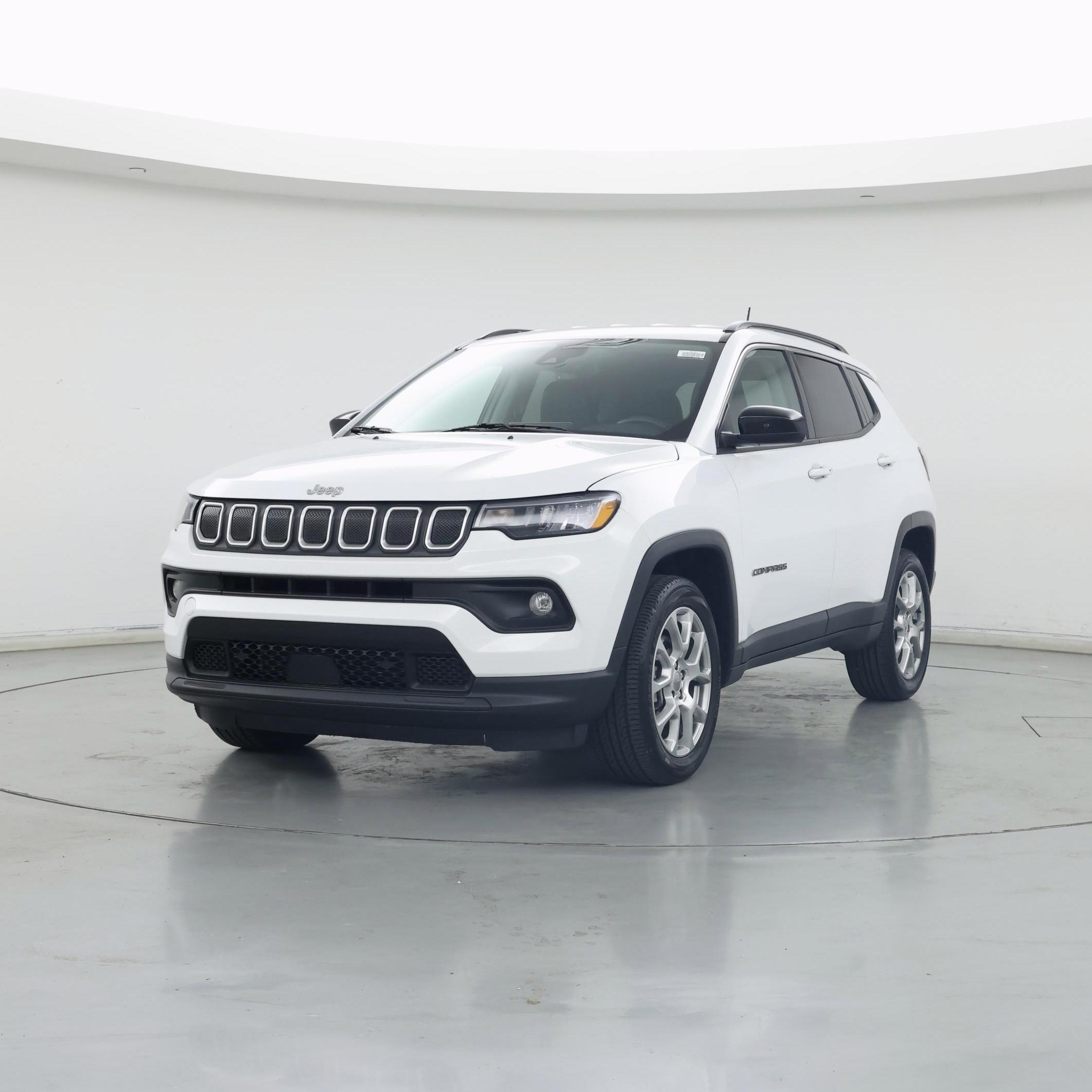 Thumbnail: 2022 Jeep Compass - 4