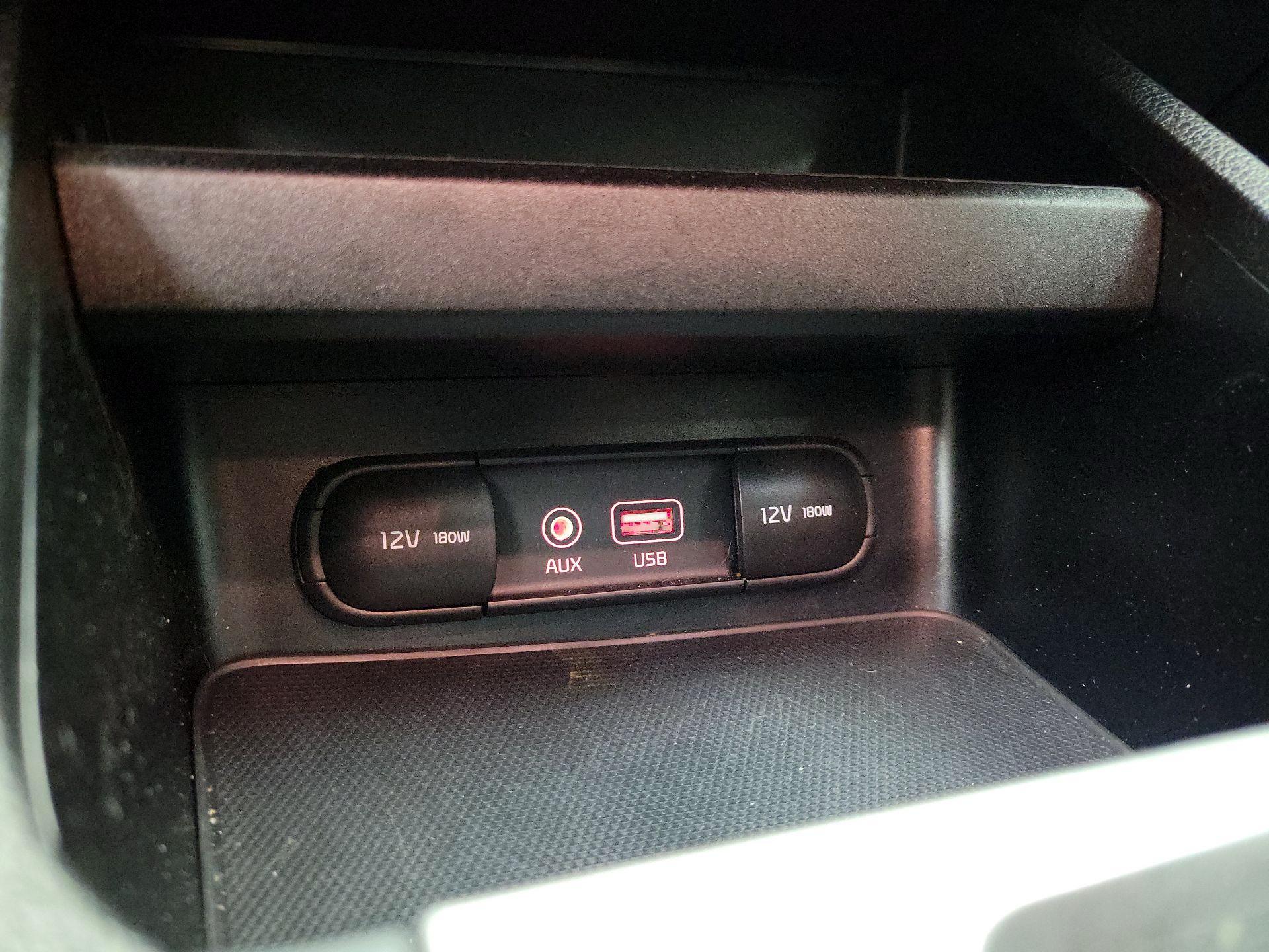 Thumbnail: 2021 Kia Forte - 18