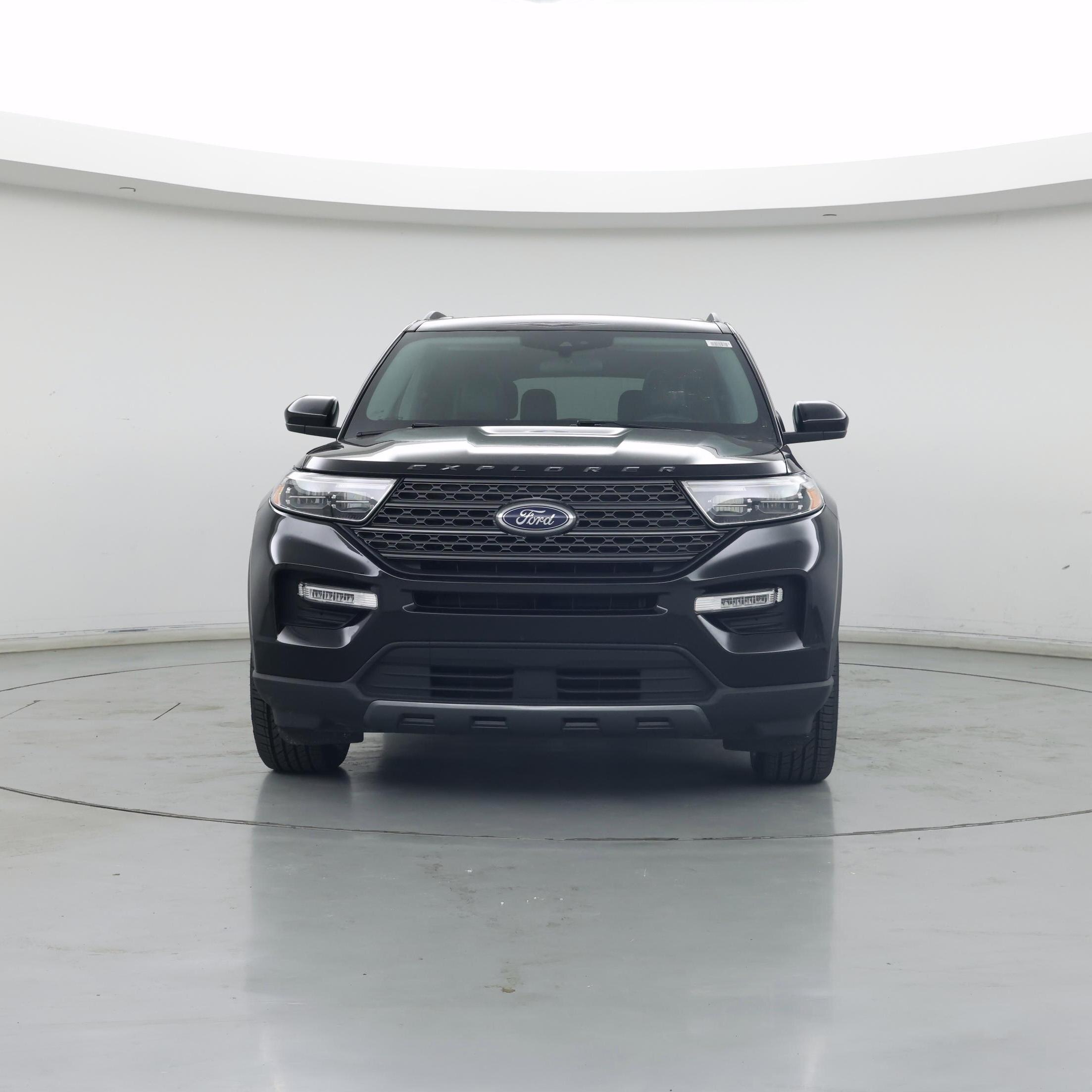 Thumbnail: 2023 Ford Explorer - 5