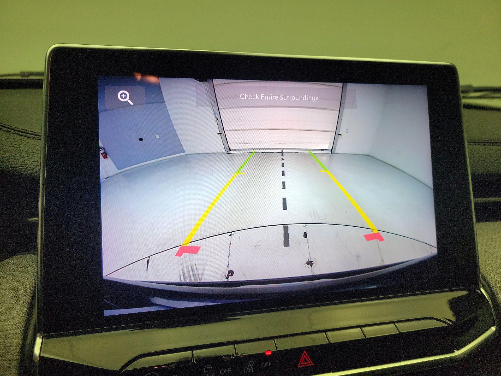 Thumbnail: 2022 Jeep Compass - 13