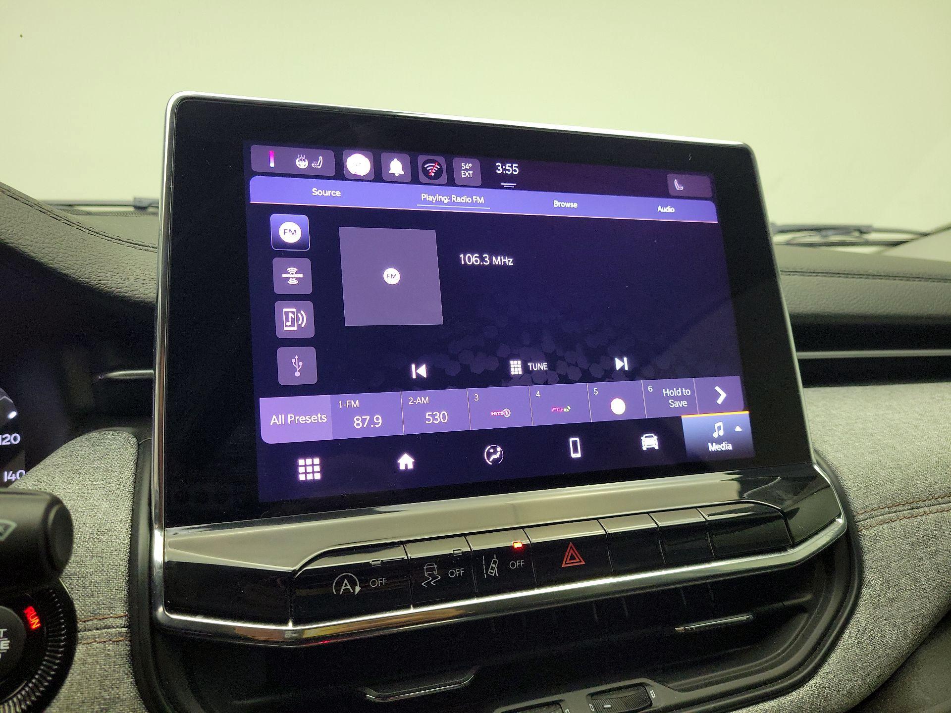 Thumbnail: 2022 Jeep Compass - 15