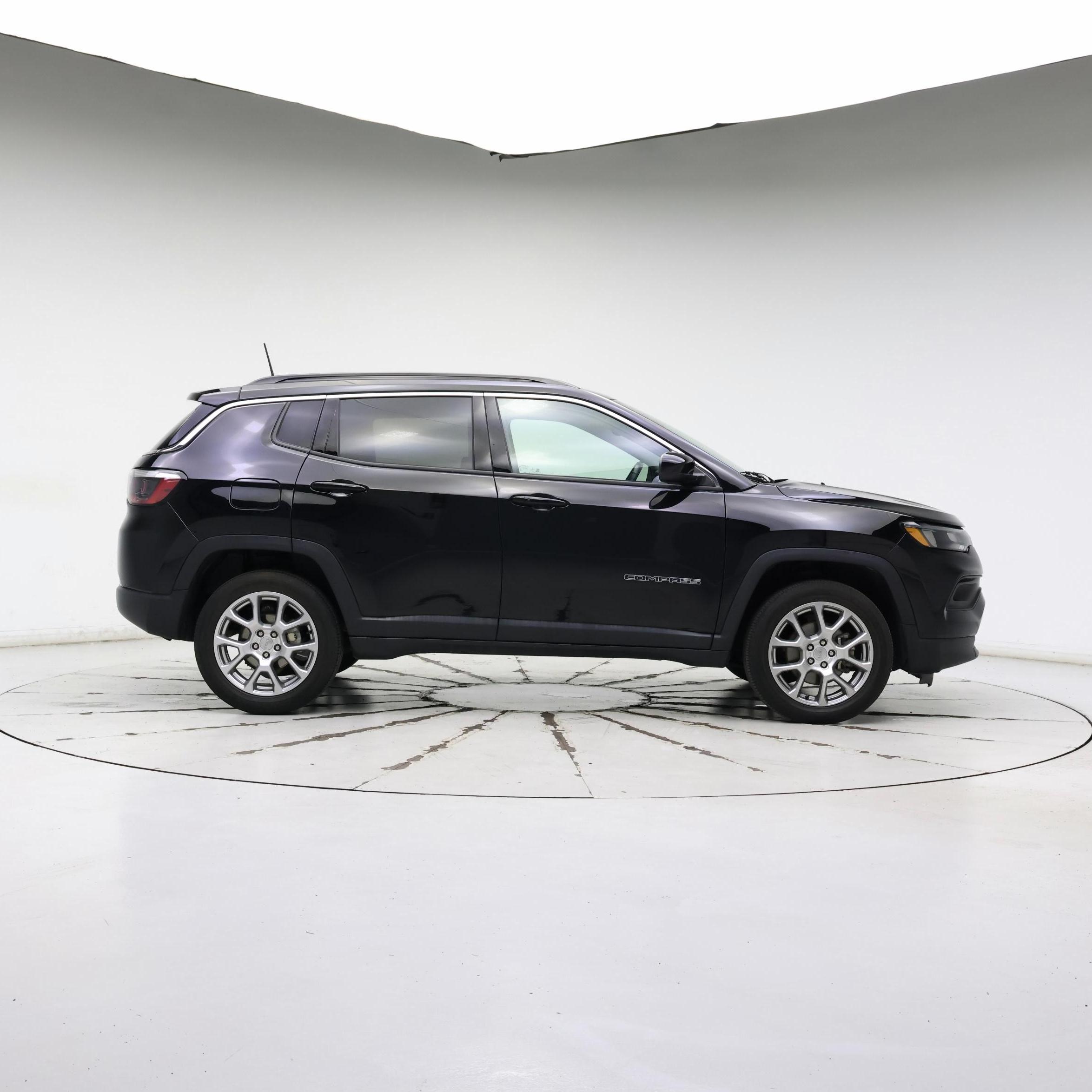 Thumbnail: 2022 Jeep Compass - 7