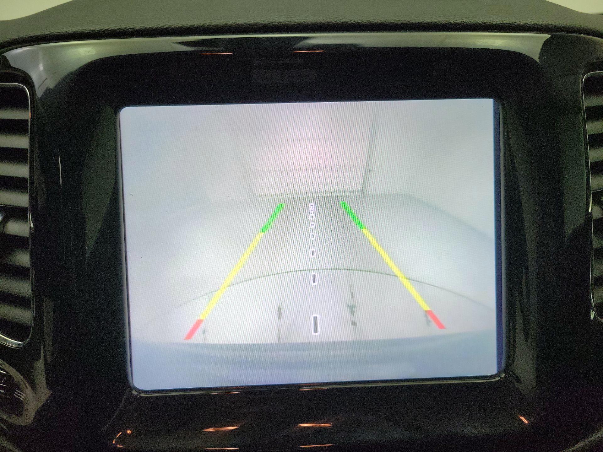 Thumbnail: 2021 Jeep Compass - 13