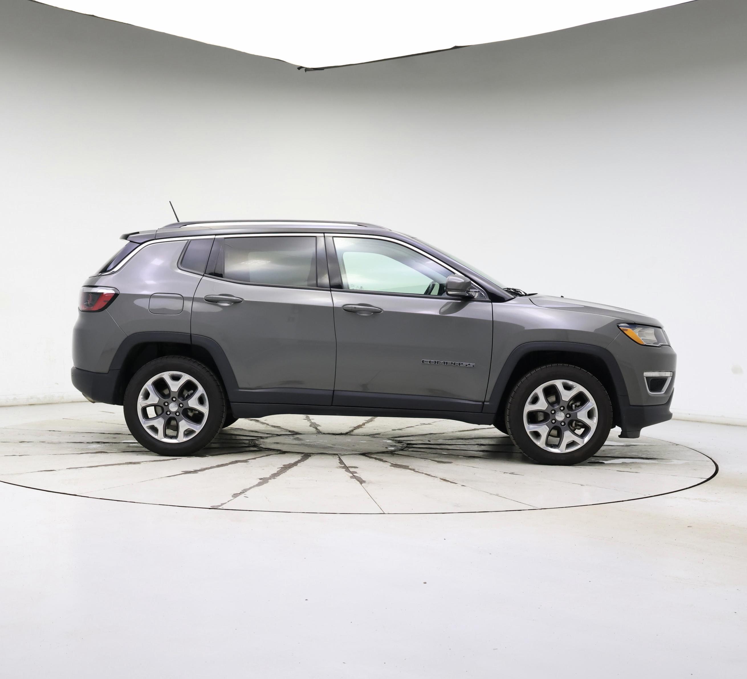 Thumbnail: 2021 Jeep Compass - 7