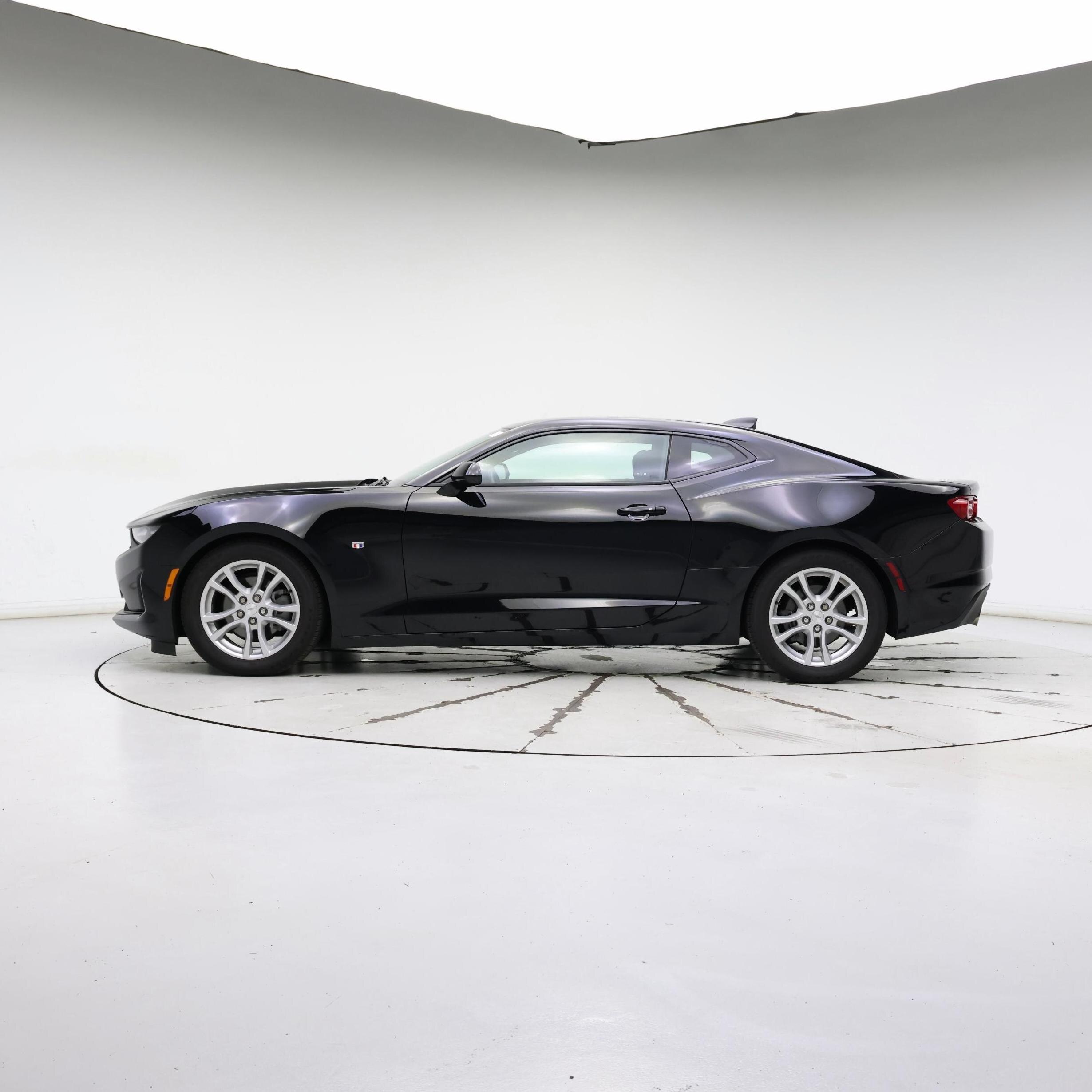 Thumbnail: 2022 Chevrolet Camaro - 3