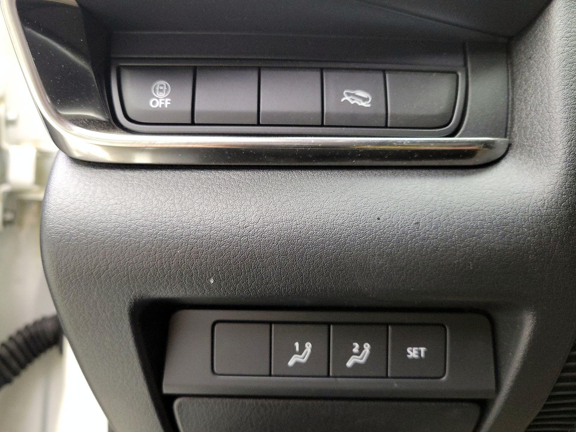 Thumbnail: 2023 Mazda CX-30 - 13