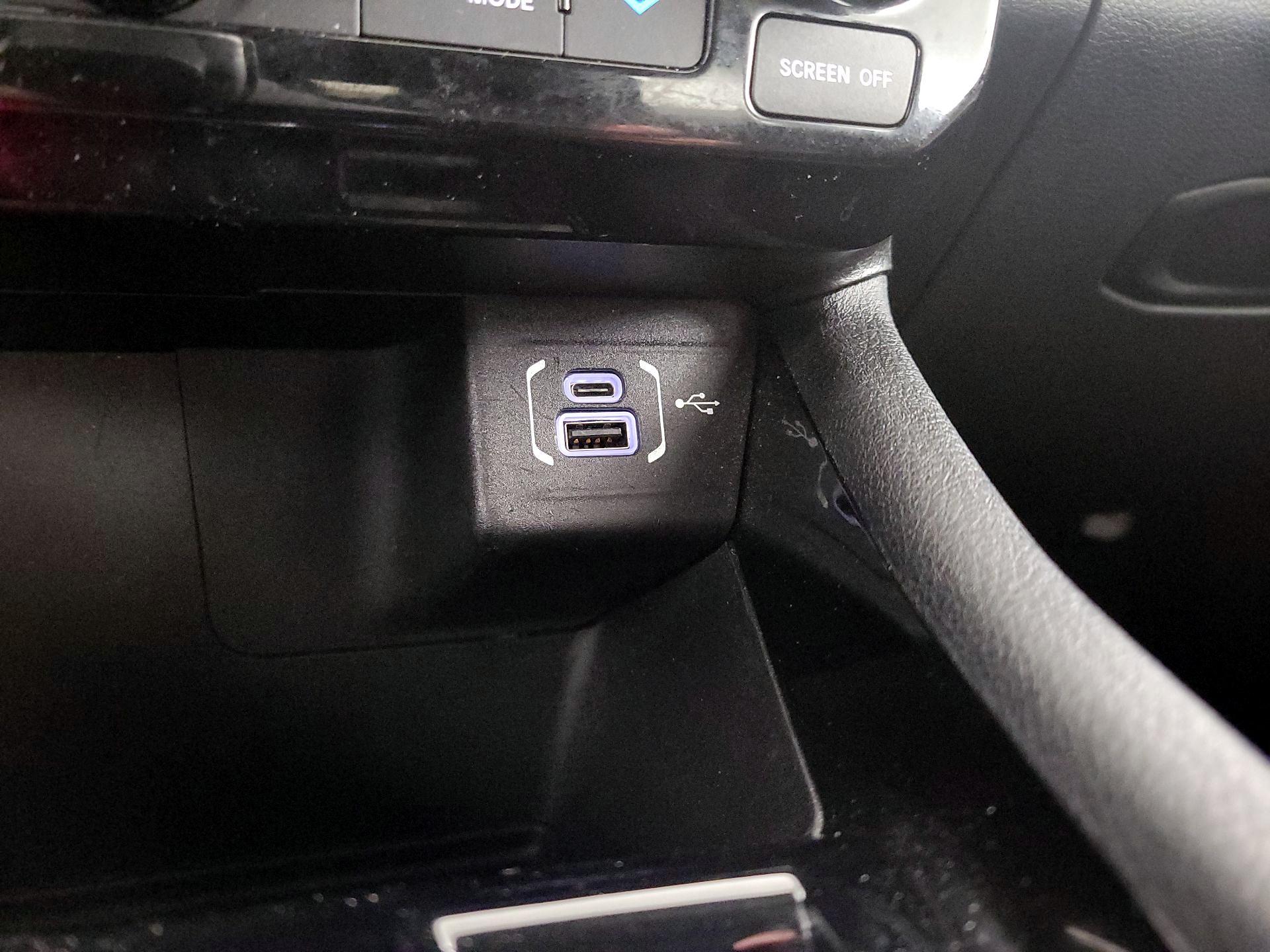 Thumbnail: 2022 Jeep Compass - 18