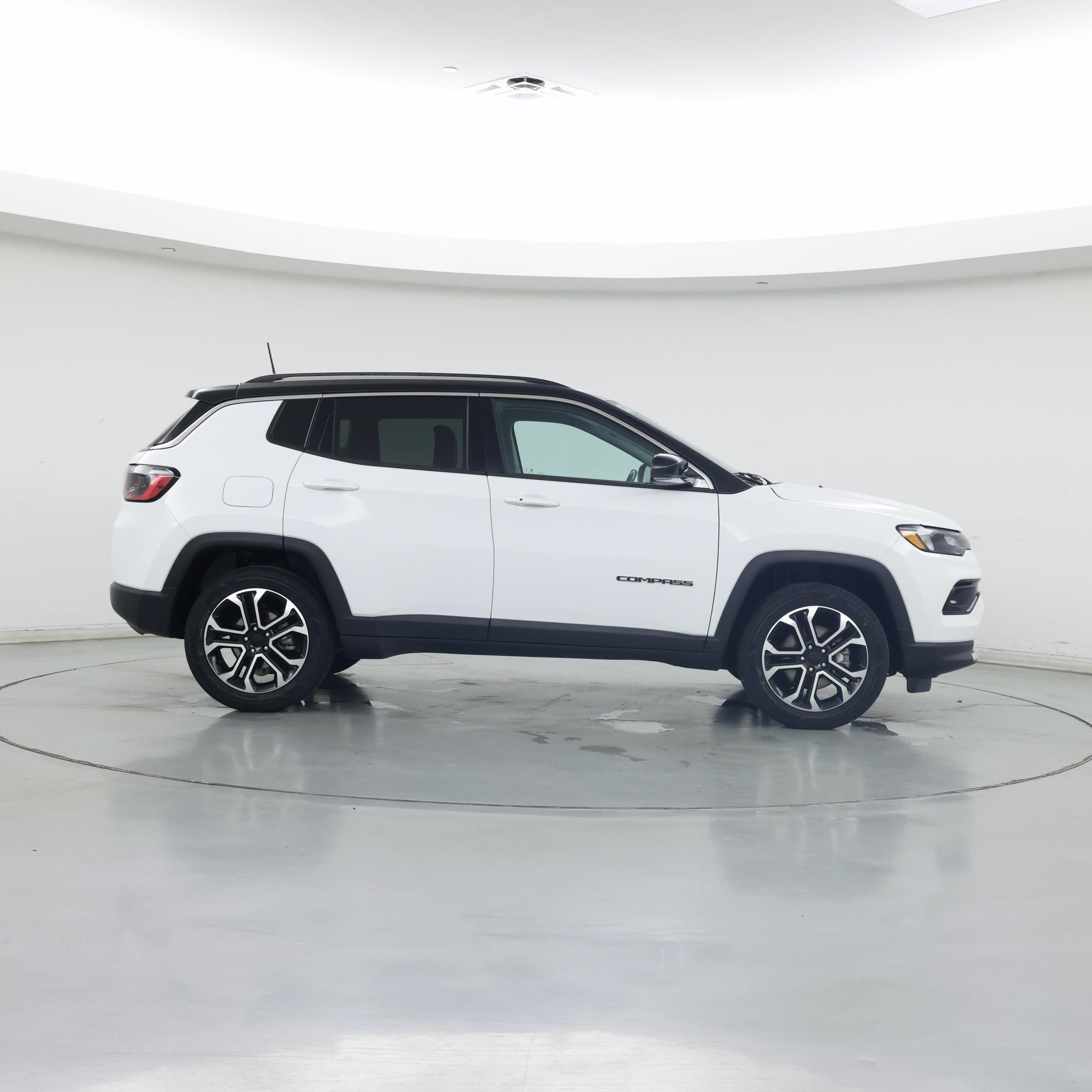 Thumbnail: 2022 Jeep Compass - 7