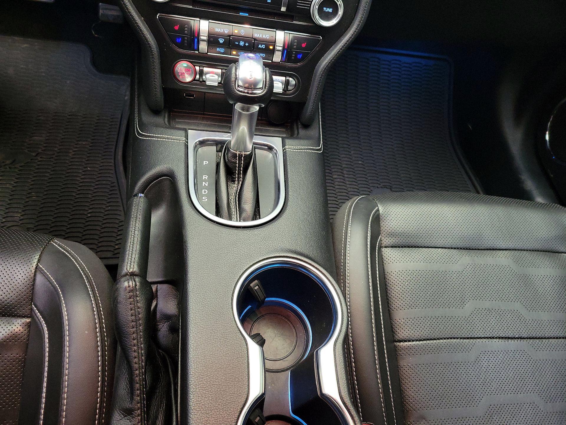 Thumbnail: 2022 Ford Mustang - 18