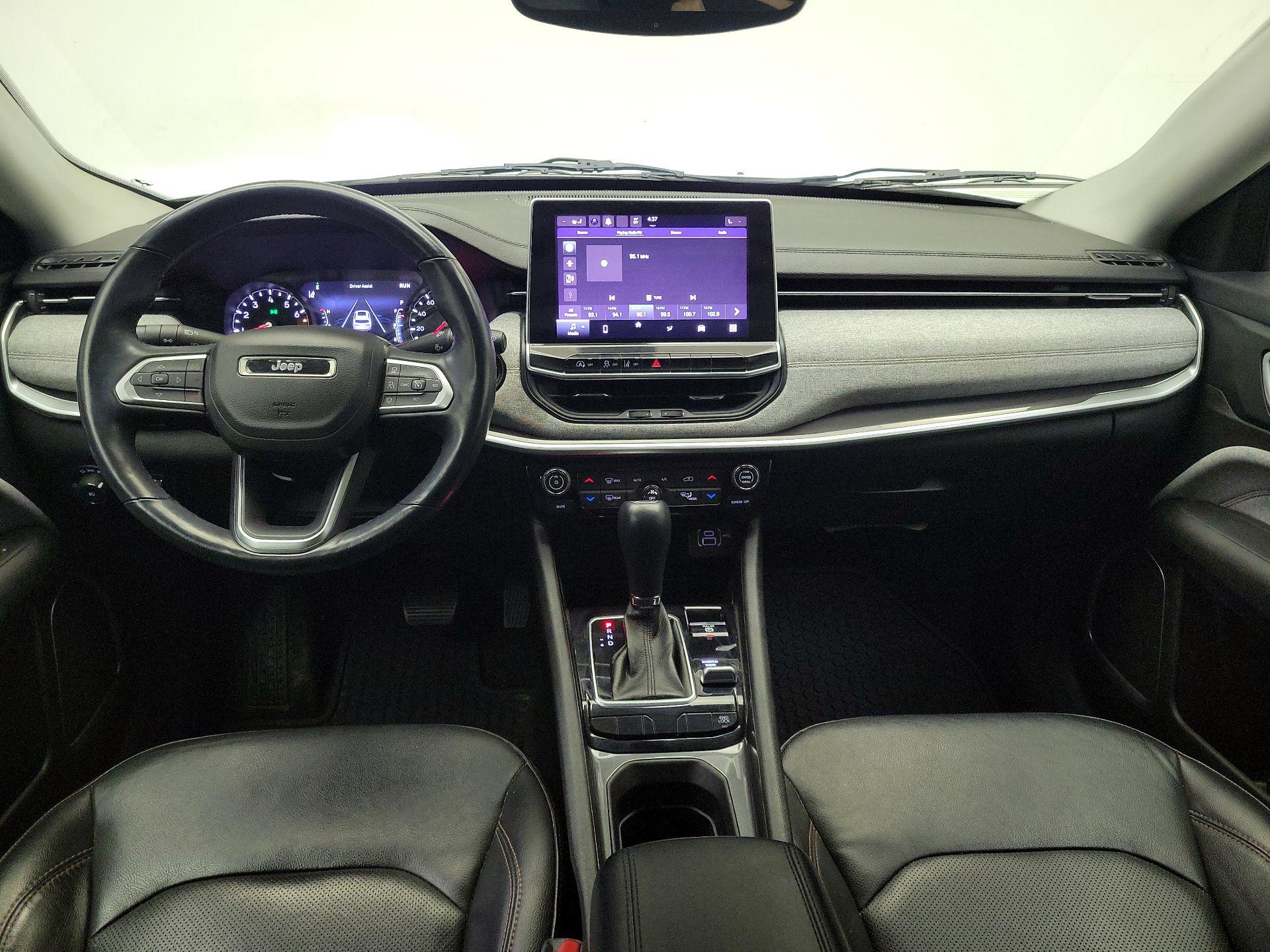 Thumbnail: 2022 Jeep Compass - 9