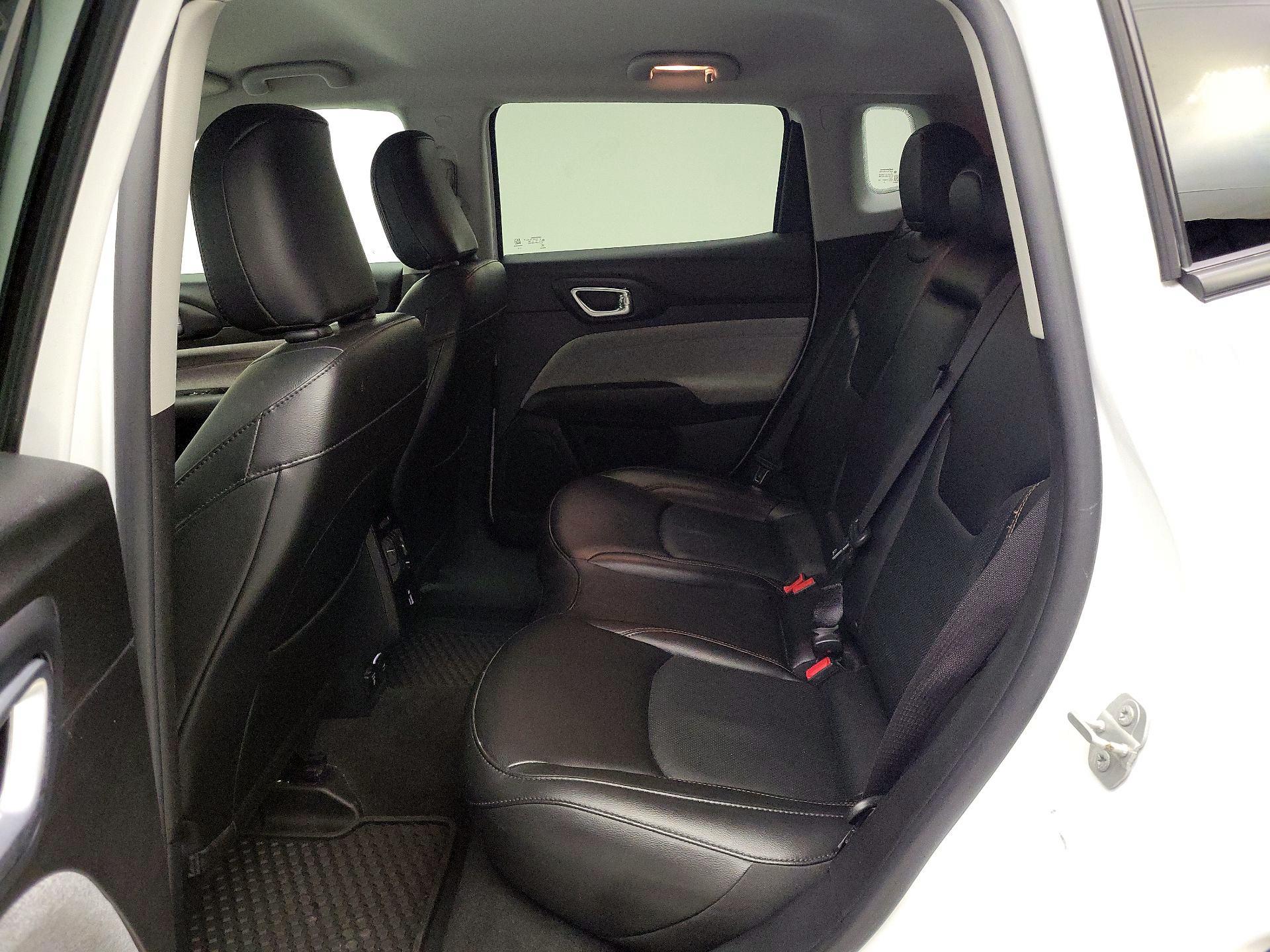 Thumbnail: 2022 Jeep Compass - 19