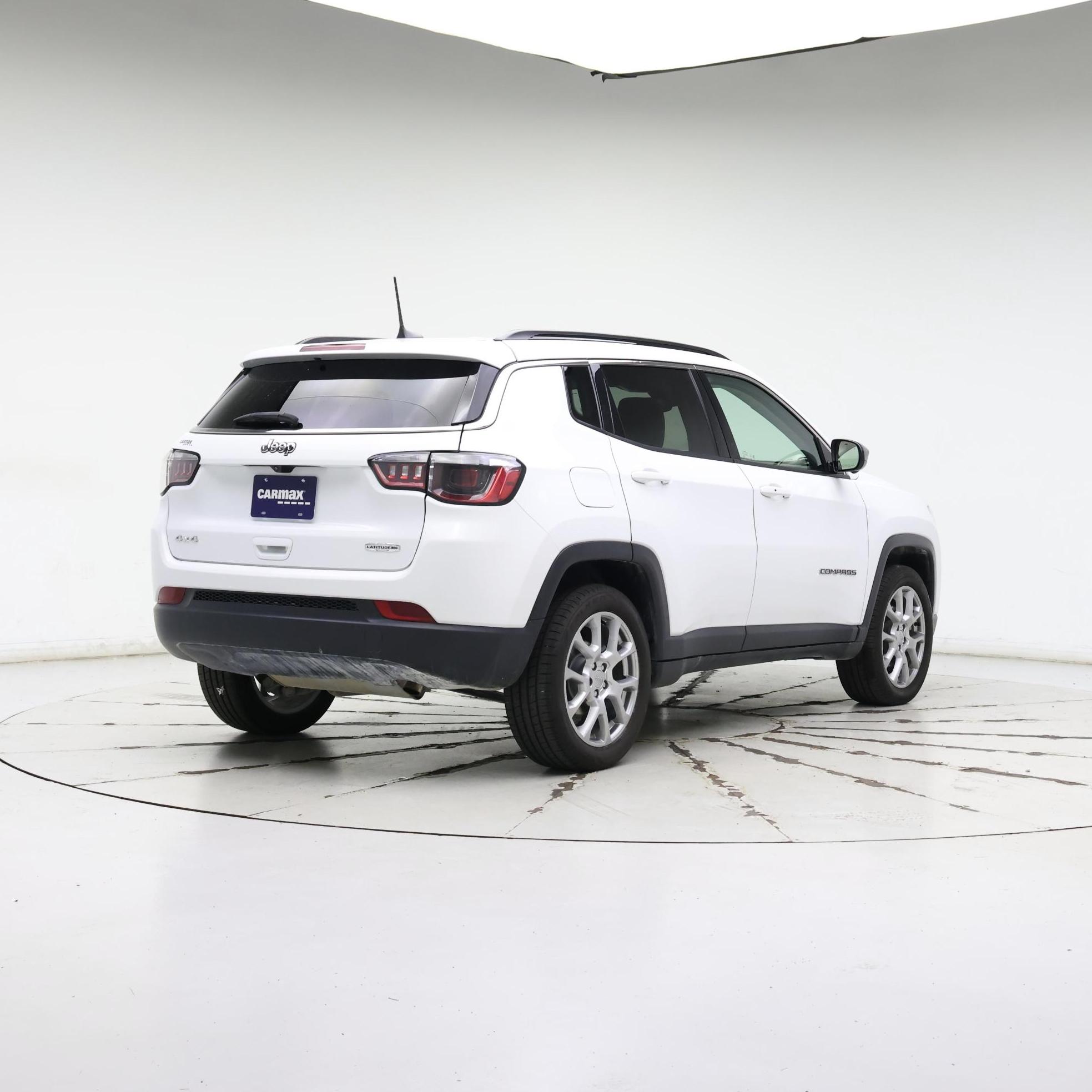 Thumbnail: 2022 Jeep Compass - 8