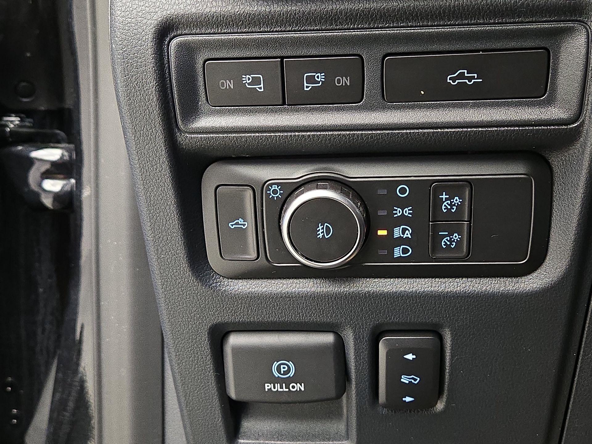 Thumbnail: 2022 Ford F-150 - 13