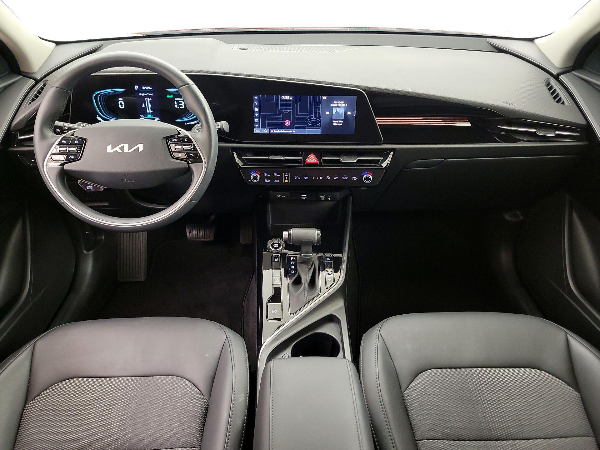 Thumbnail: 2023 Kia Niro - 9