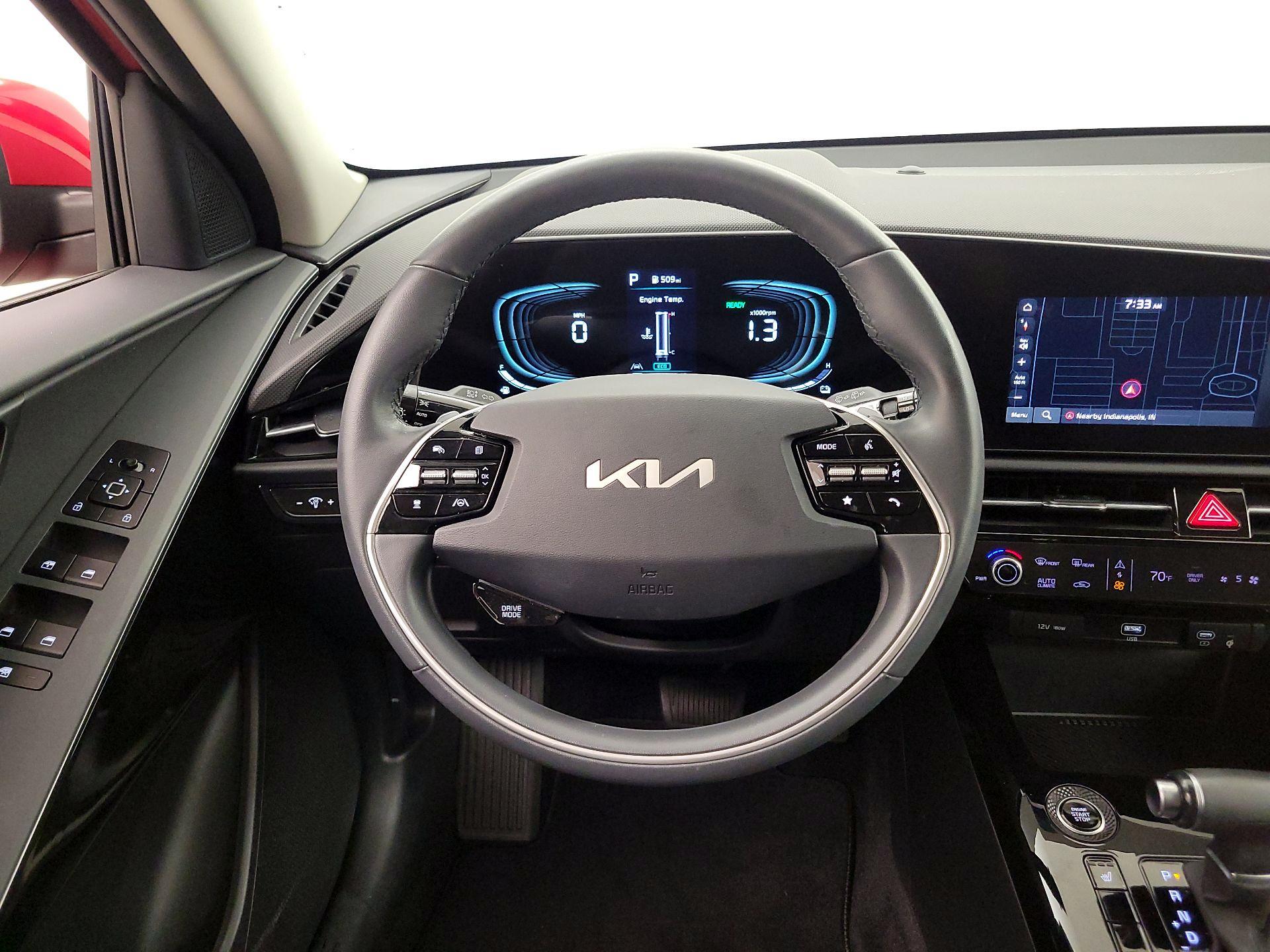 Thumbnail: 2023 Kia Niro - 10