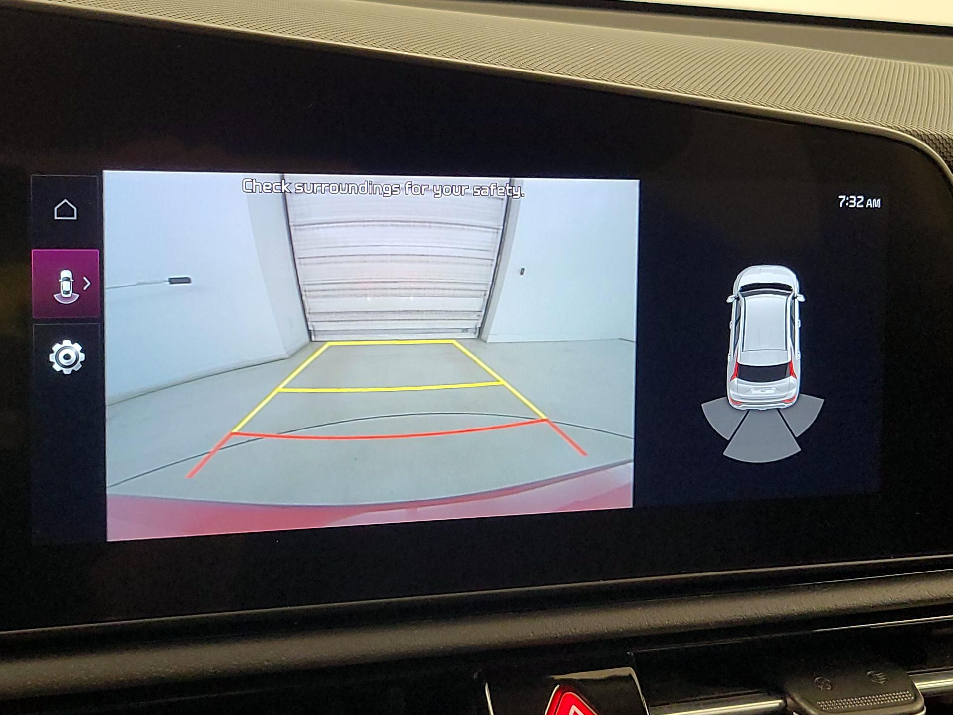 Thumbnail: 2023 Kia Niro - 15