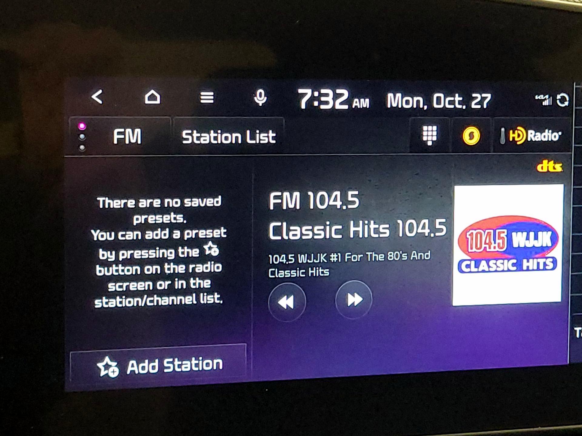 Thumbnail: 2023 Kia Niro - 16