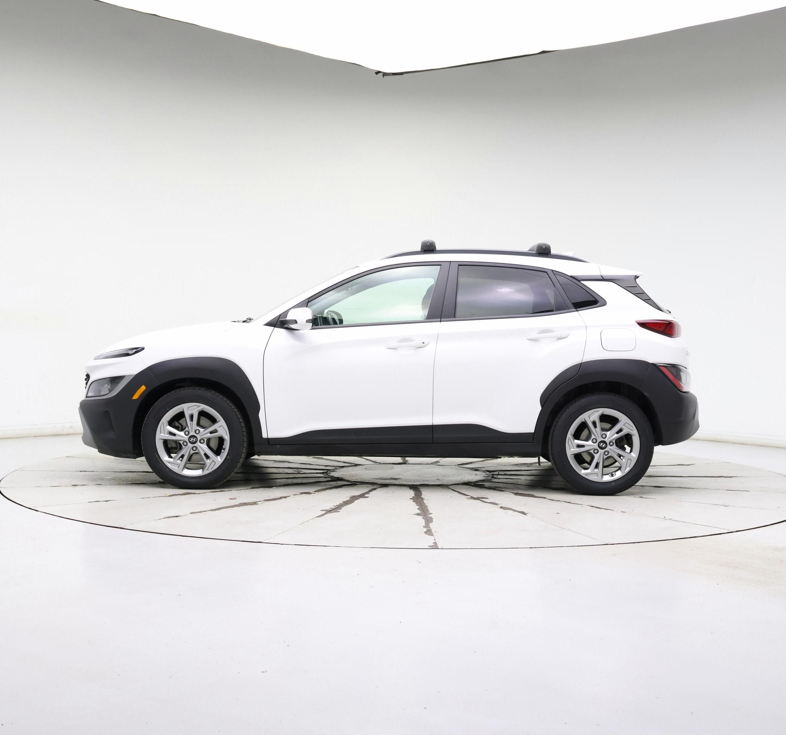 Thumbnail: 2022 Hyundai Kona - 3