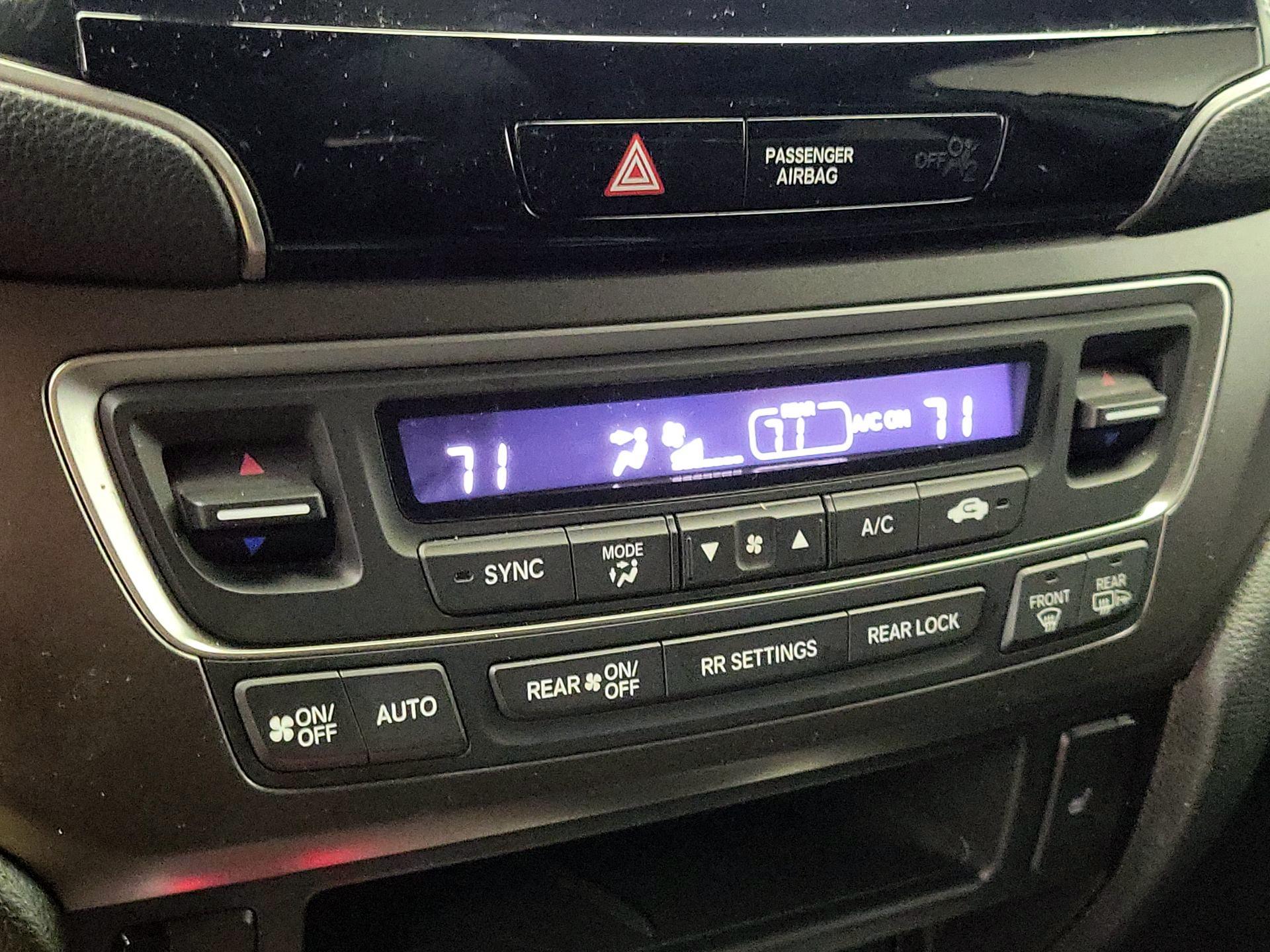 Thumbnail: 2022 Honda Pilot - 16