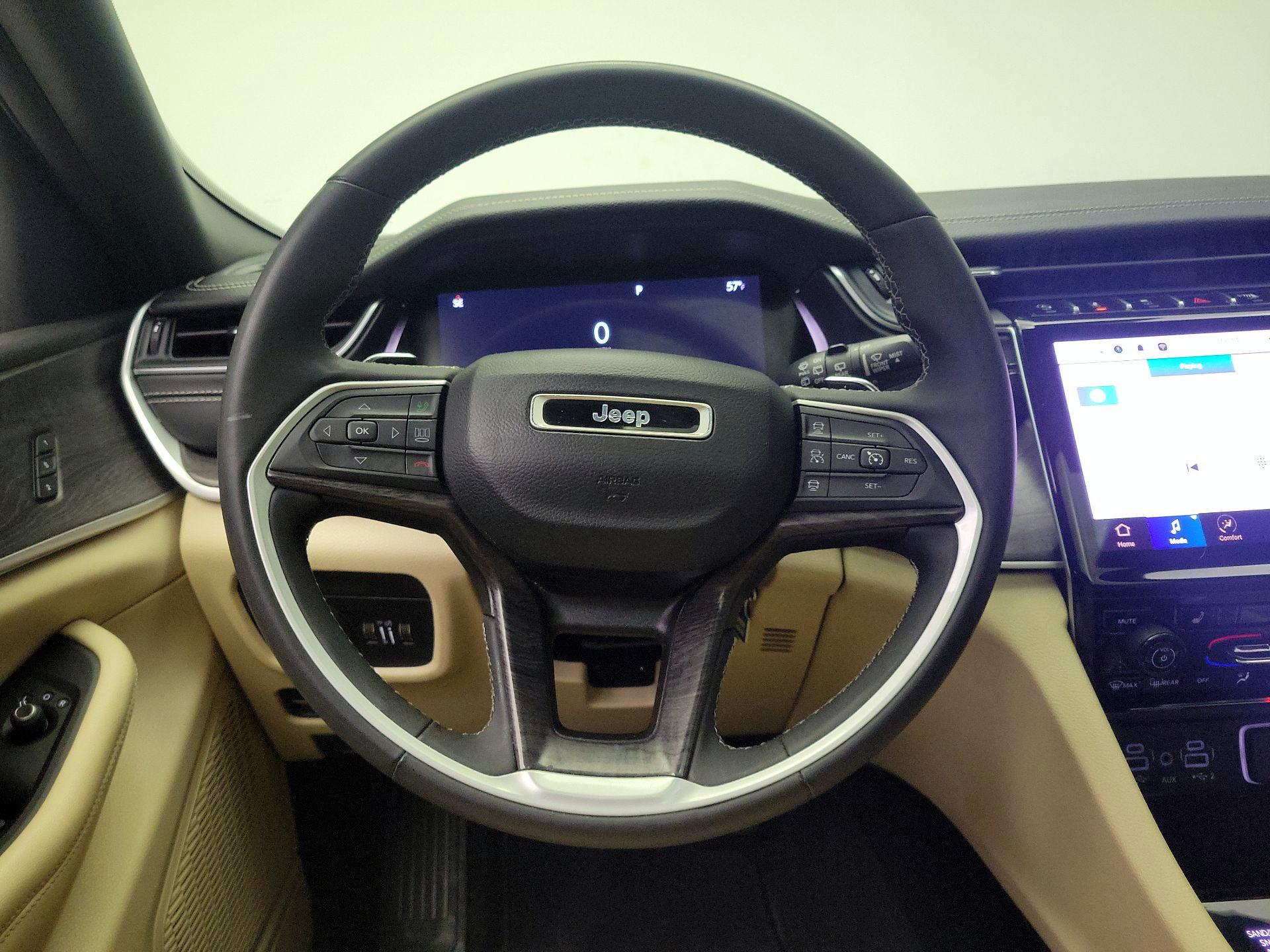 Thumbnail: 2023 Jeep Grand Cherokee L - 10