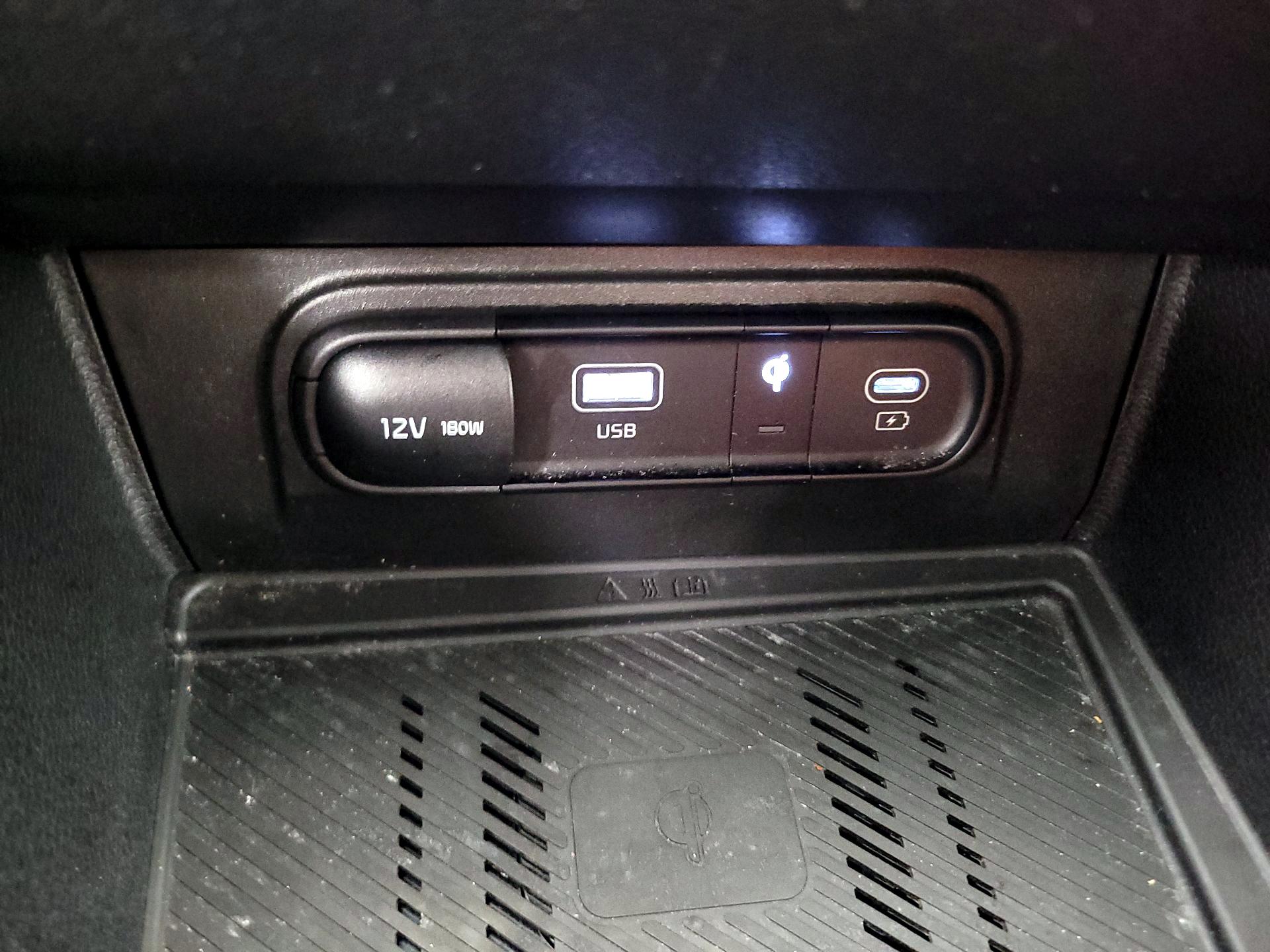 Thumbnail: 2023 Kia Sportage - 19