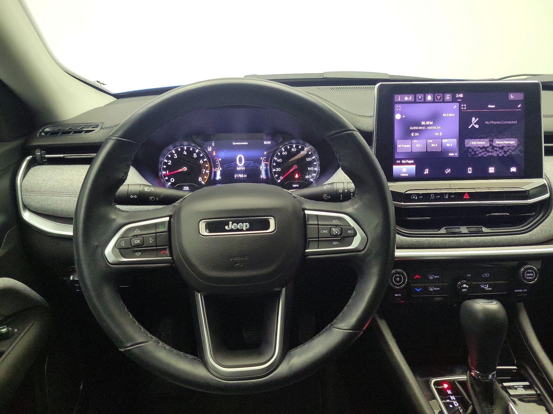 Thumbnail: 2022 Jeep Compass - 10