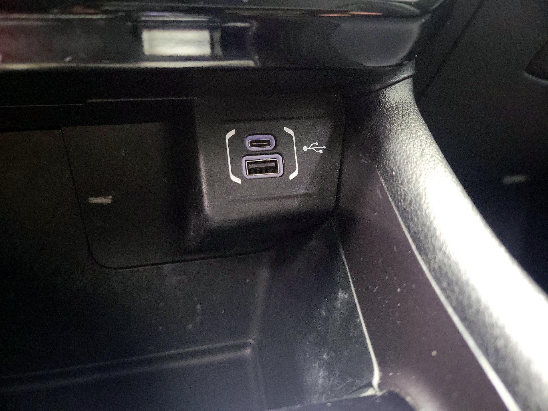 Thumbnail: 2022 Jeep Compass - 18