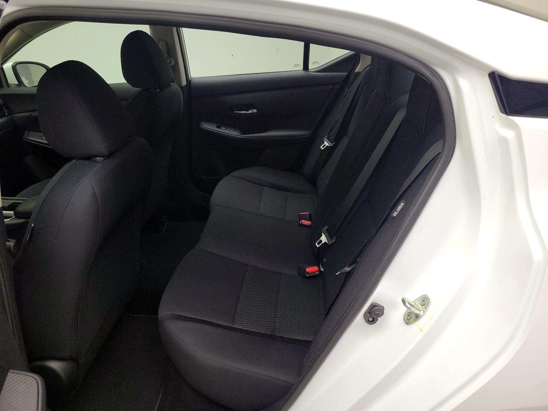 Thumbnail: 2020 Nissan Sentra - 19