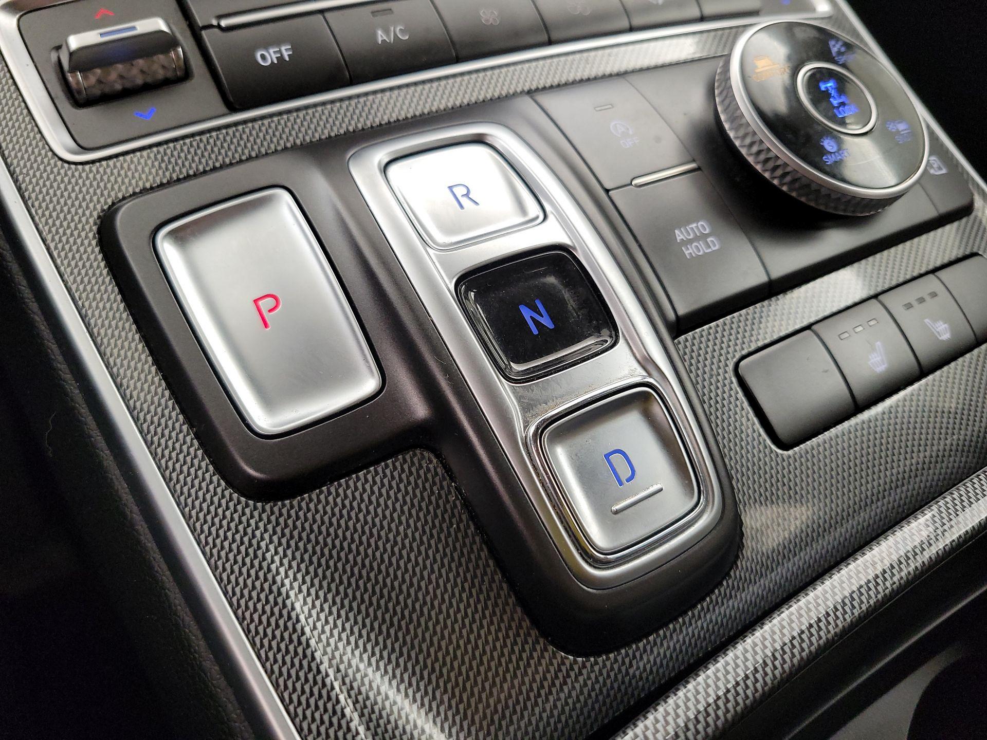 Thumbnail: 2023 Hyundai Santa Fe - 17