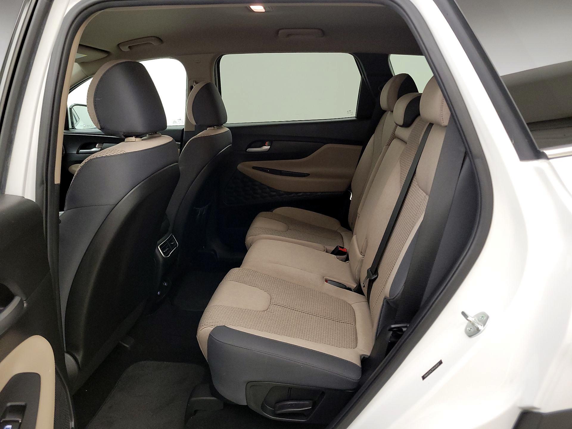 Thumbnail: 2023 Hyundai Santa Fe - 19