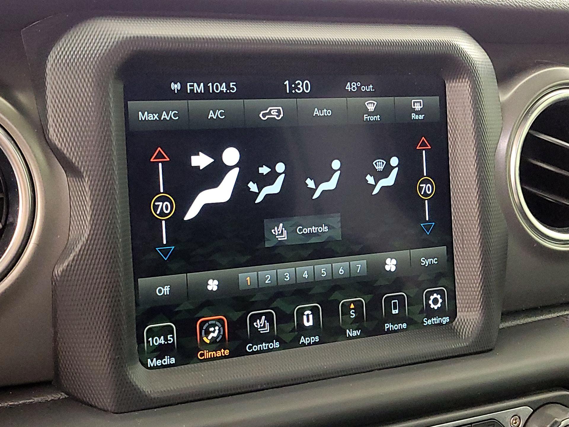 Thumbnail: 2023 Jeep Wrangler - 17