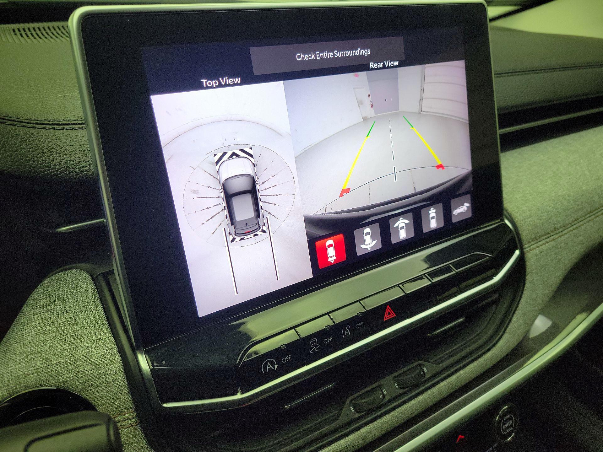 Thumbnail: 2022 Jeep Compass - 14