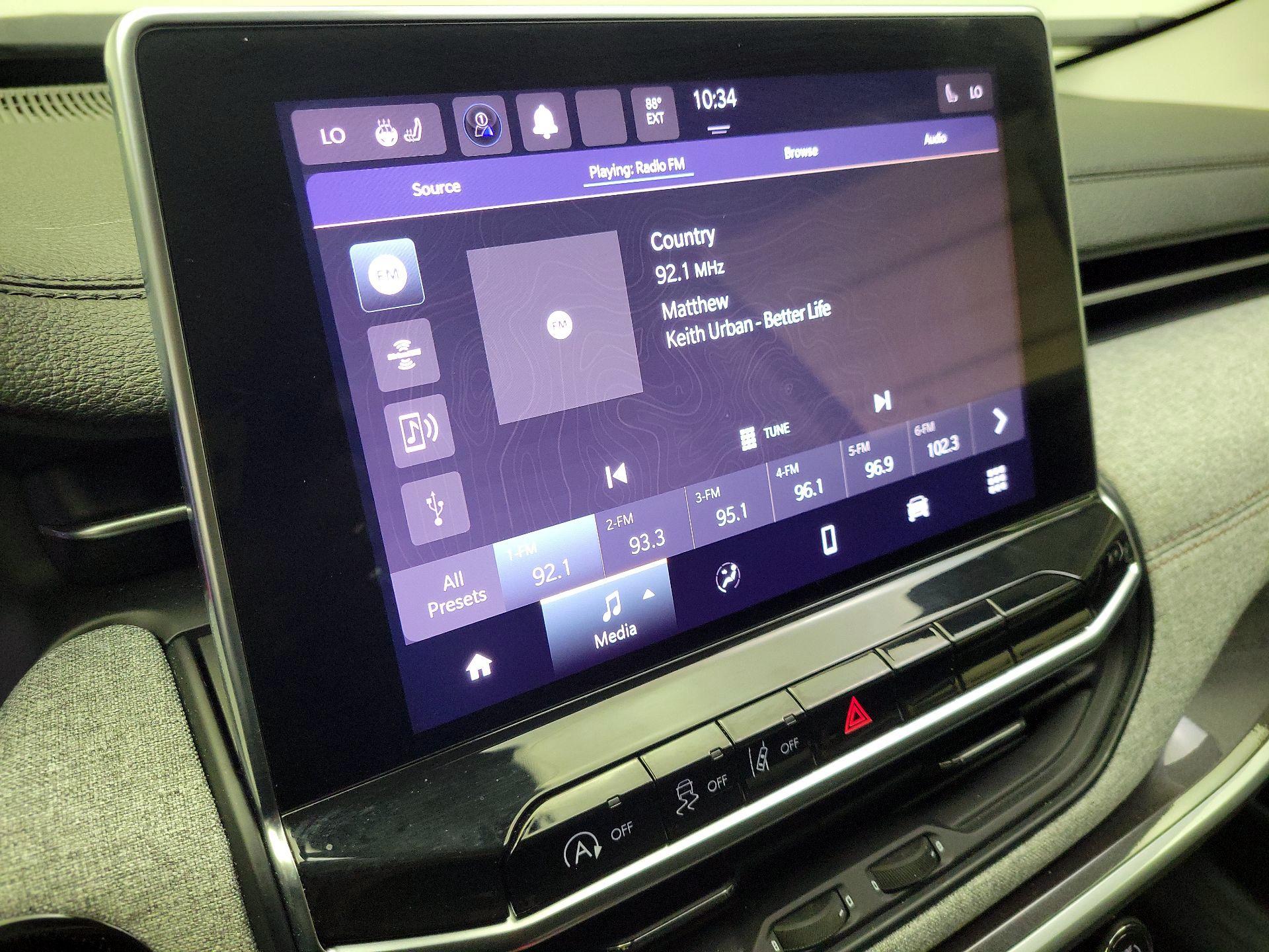 Thumbnail: 2022 Jeep Compass - 15