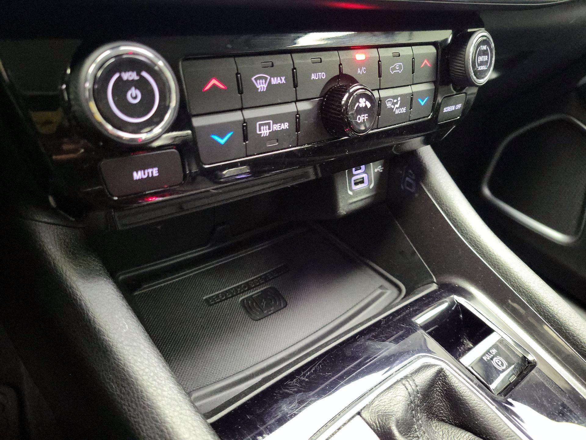 Thumbnail: 2022 Jeep Compass - 16