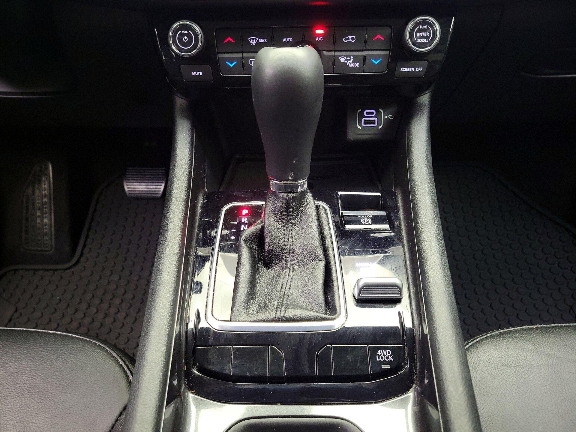 Thumbnail: 2022 Jeep Compass - 17