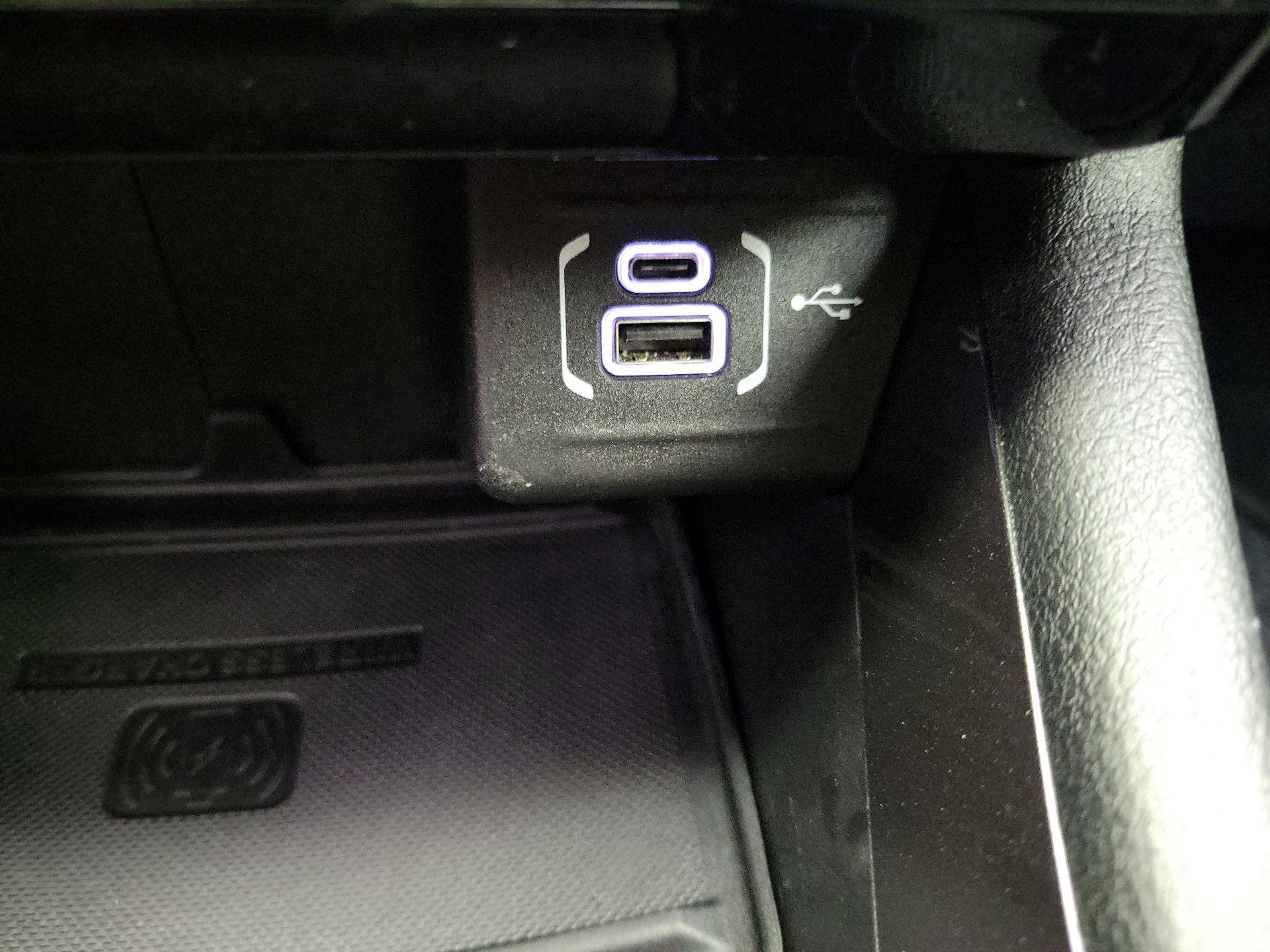 Thumbnail: 2022 Jeep Compass - 18