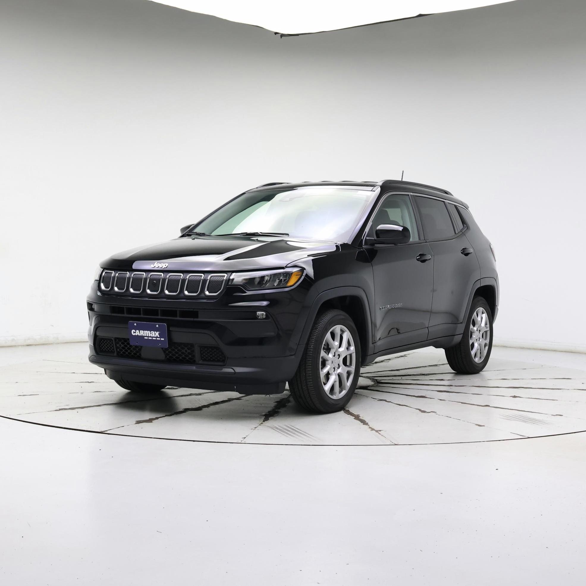 Thumbnail: 2022 Jeep Compass - 4
